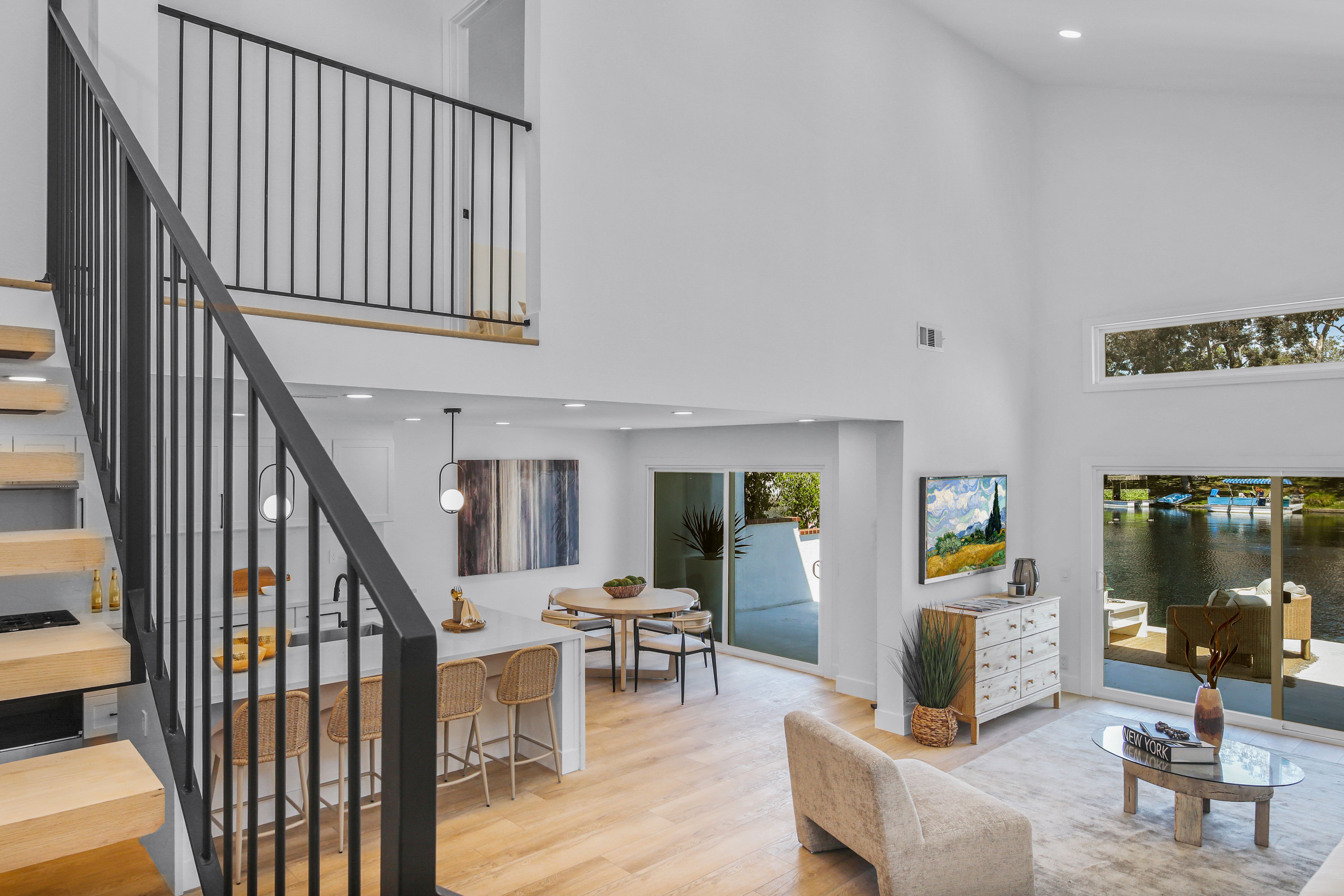 22526 Lake Forest Lane 
