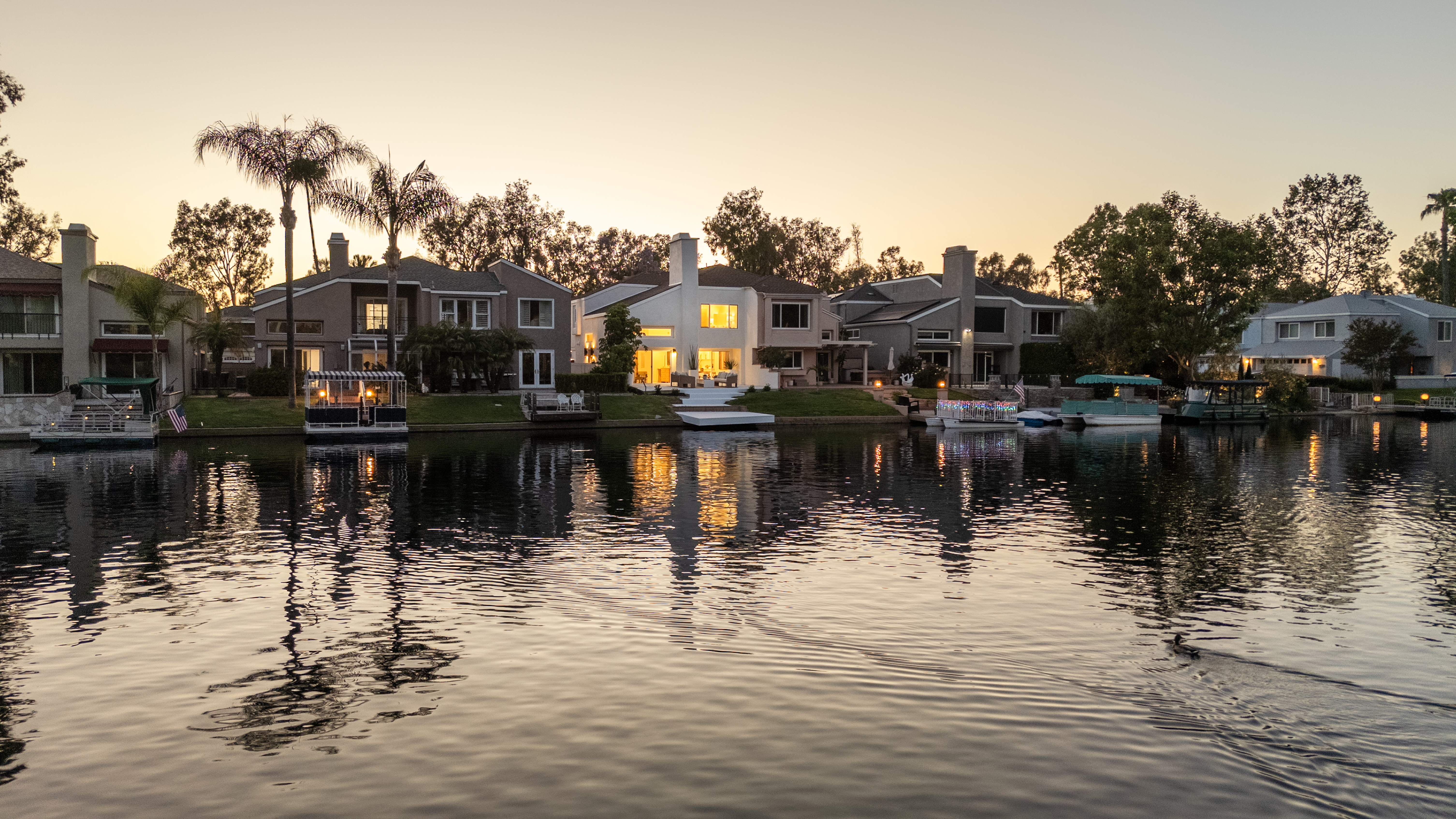 22526 Lake Forest Lane 