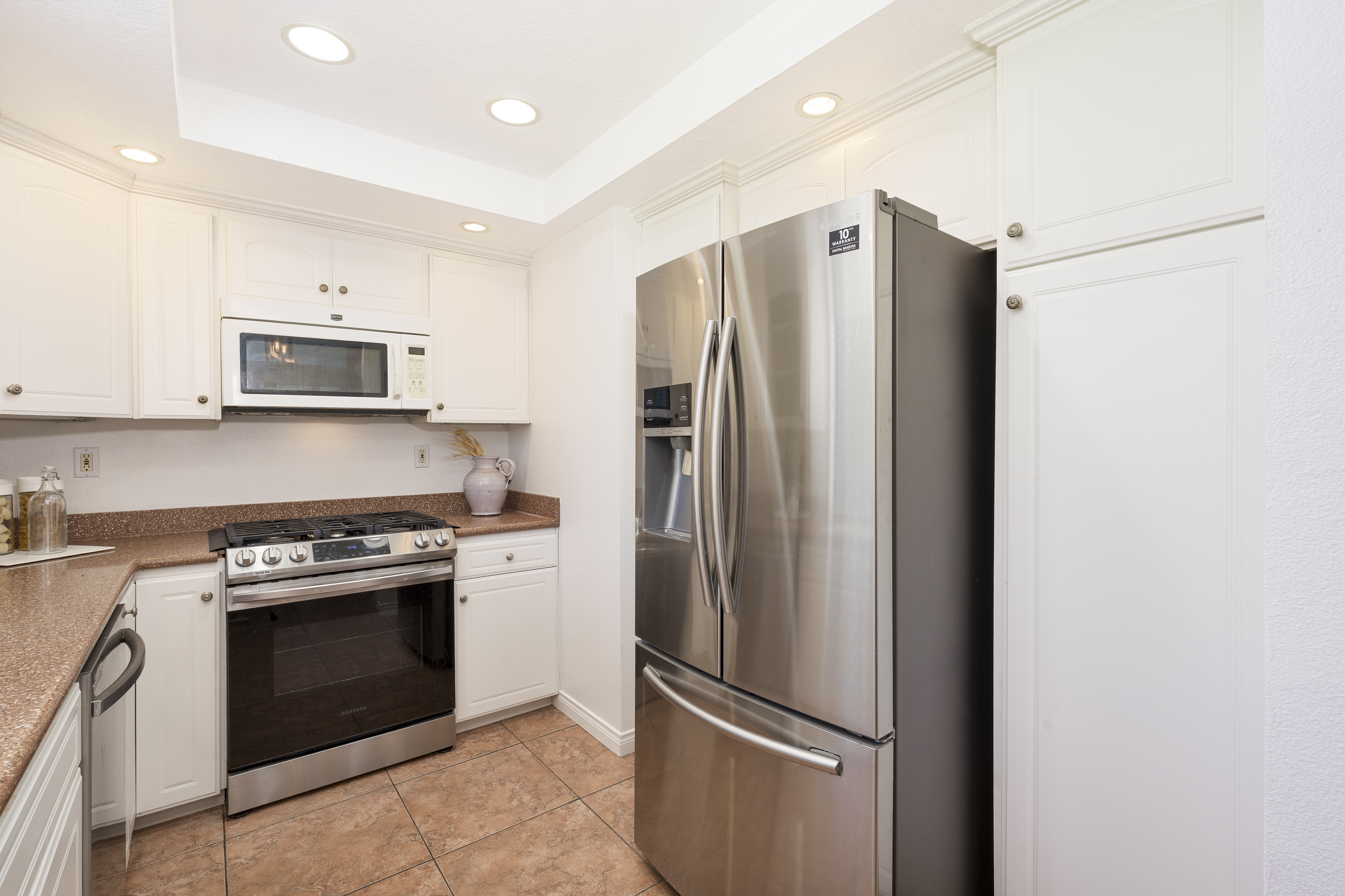 8766 Tulare Drive #401A 
