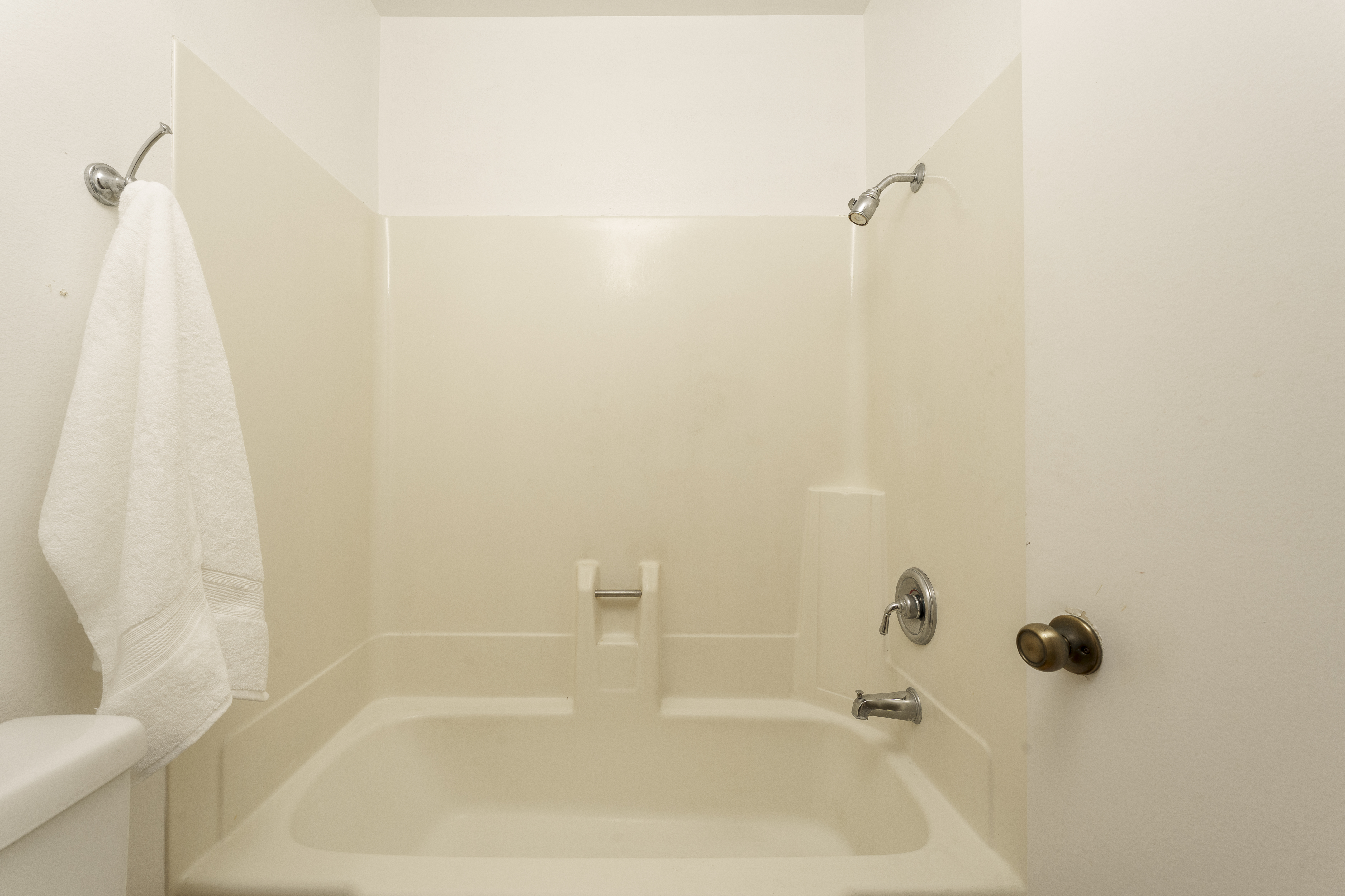8766 Tulare Drive #401A 