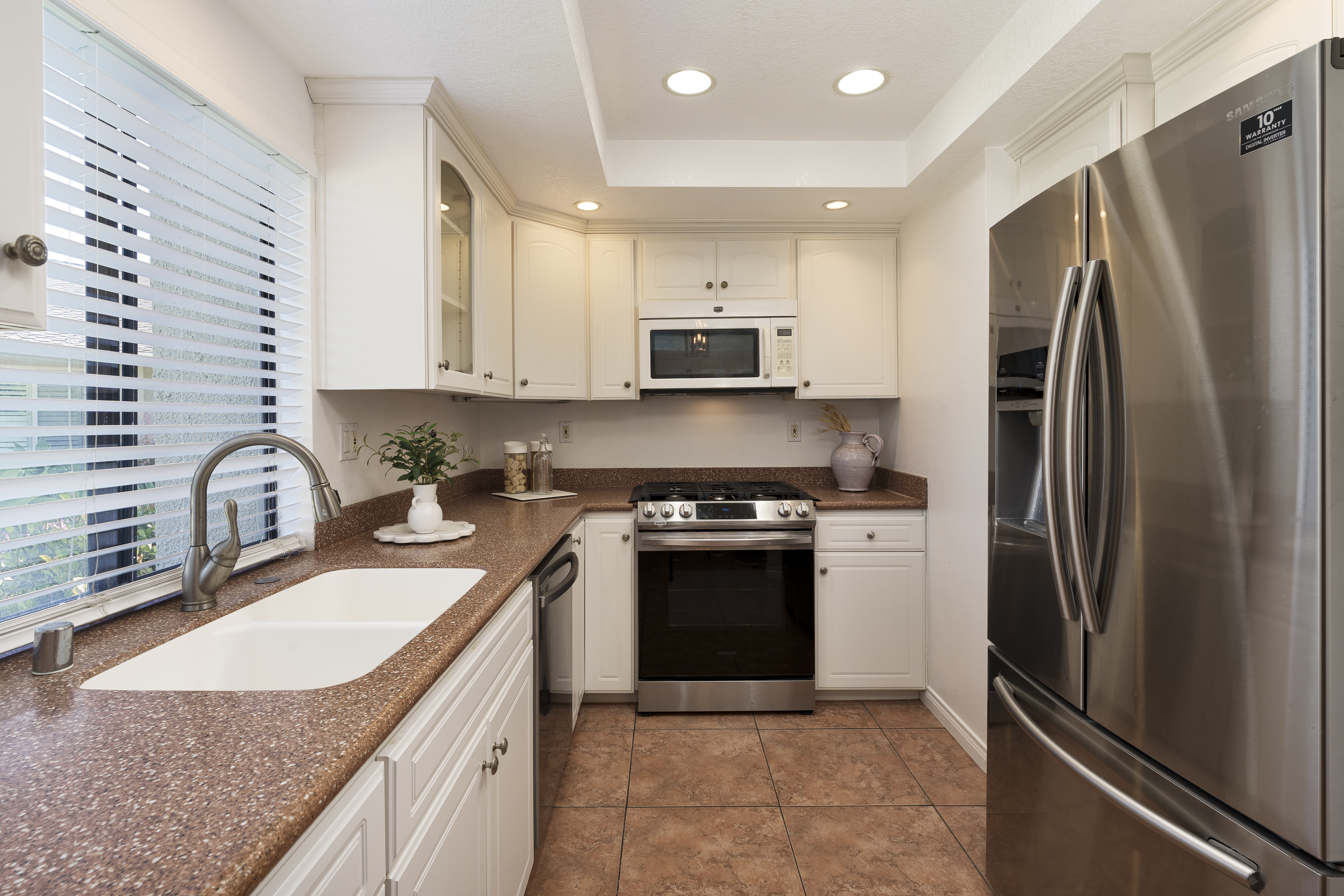 8766 Tulare Drive #401A 