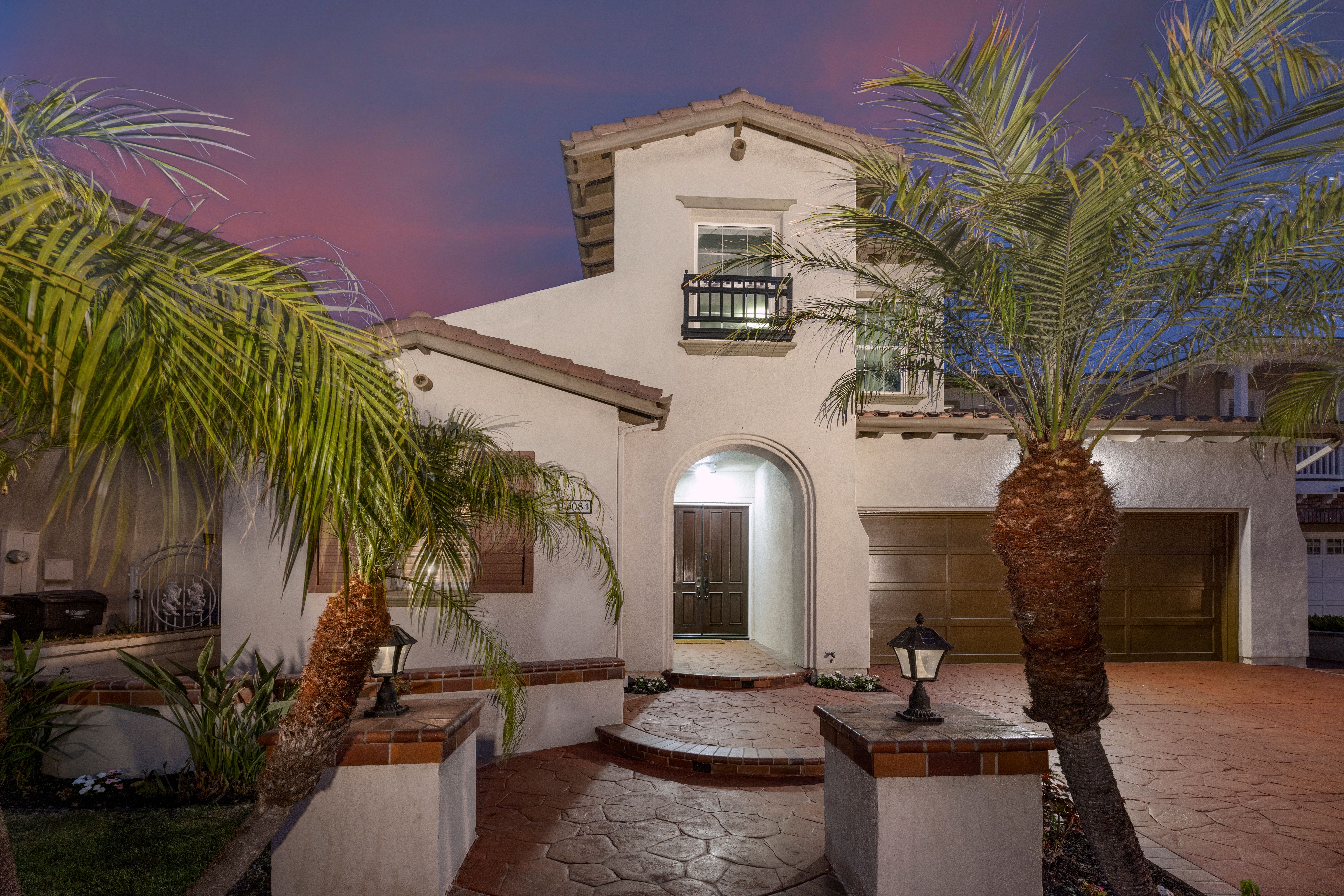 19084 Redford Lane 