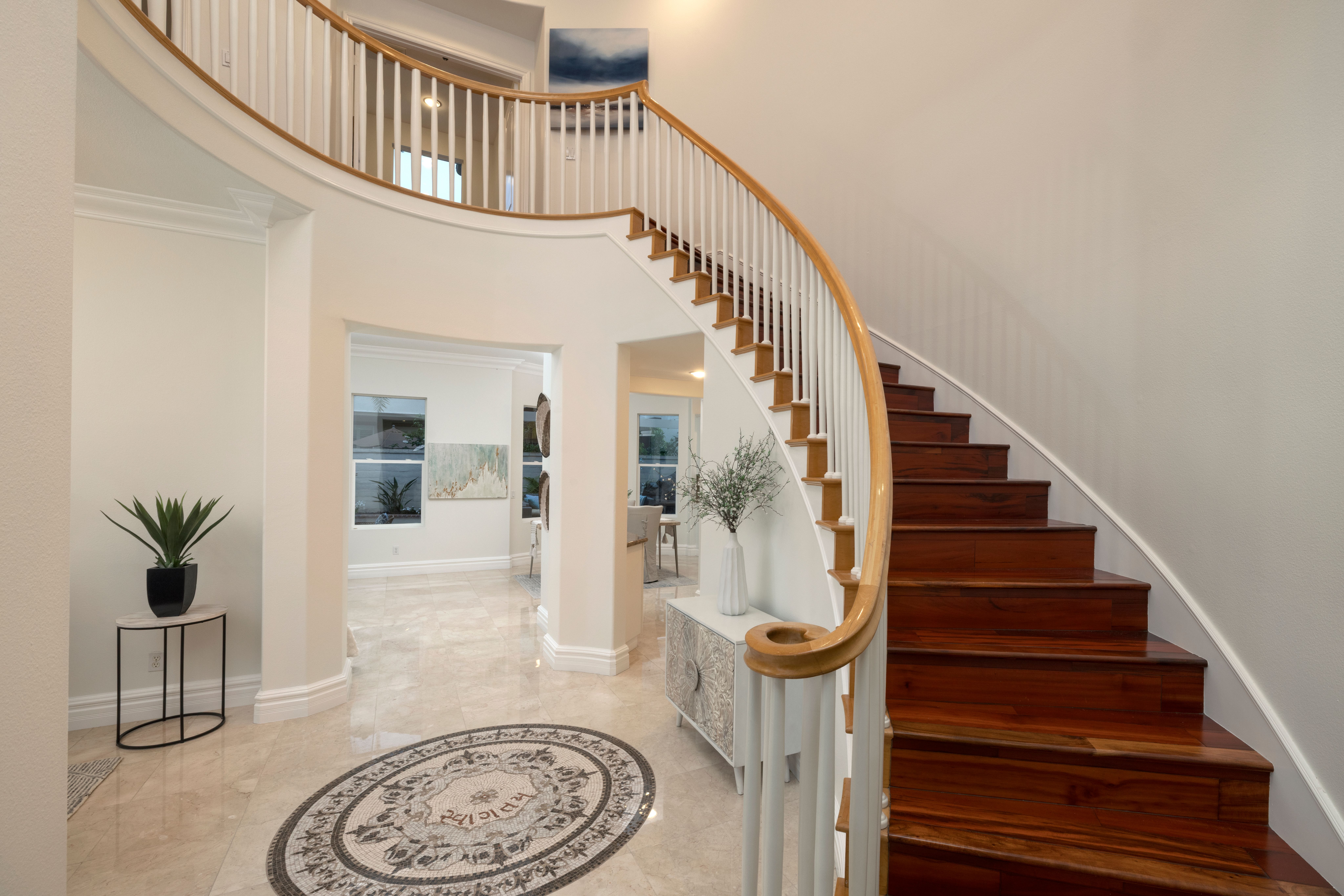 19084 Redford Lane 