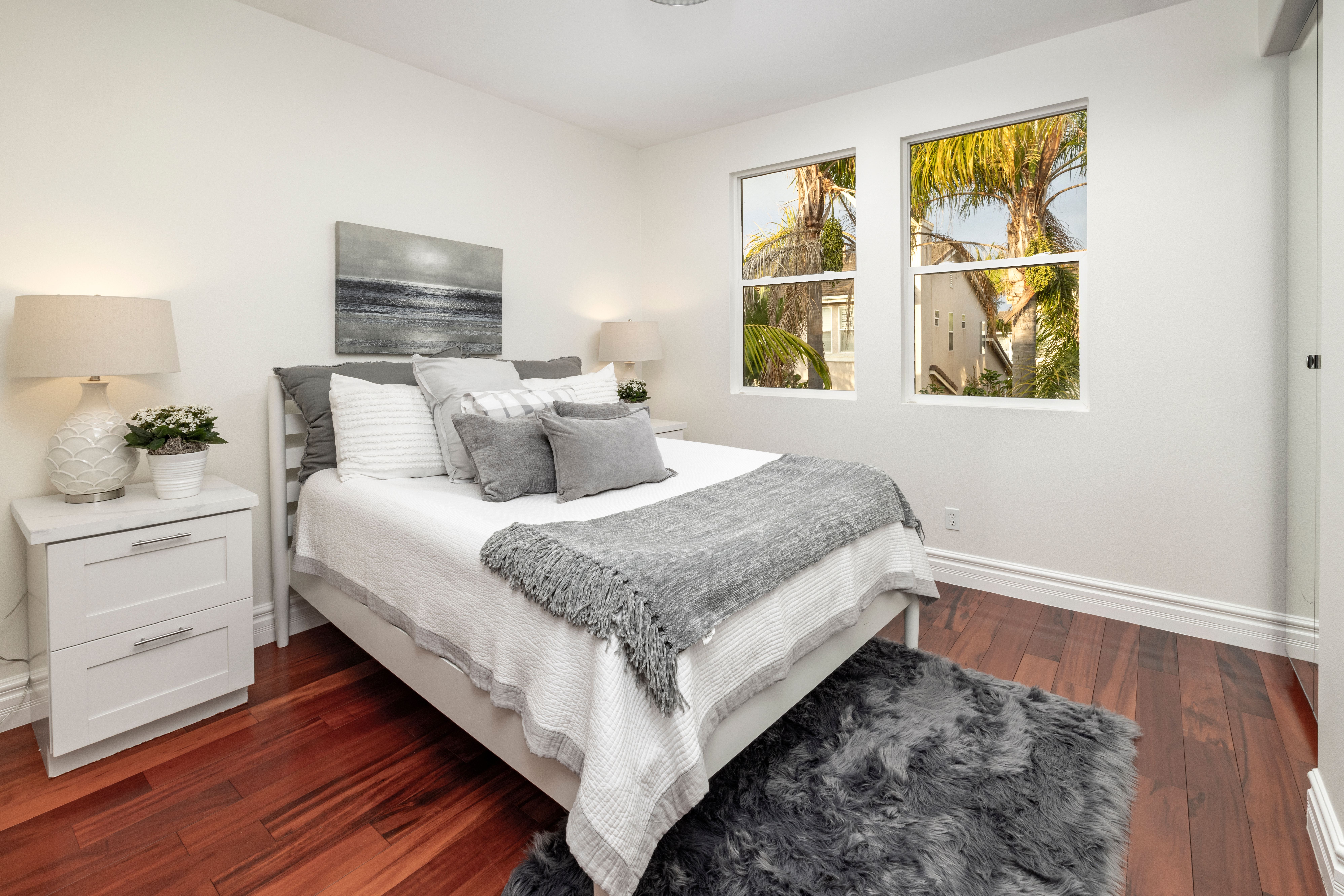 19084 Redford Lane 