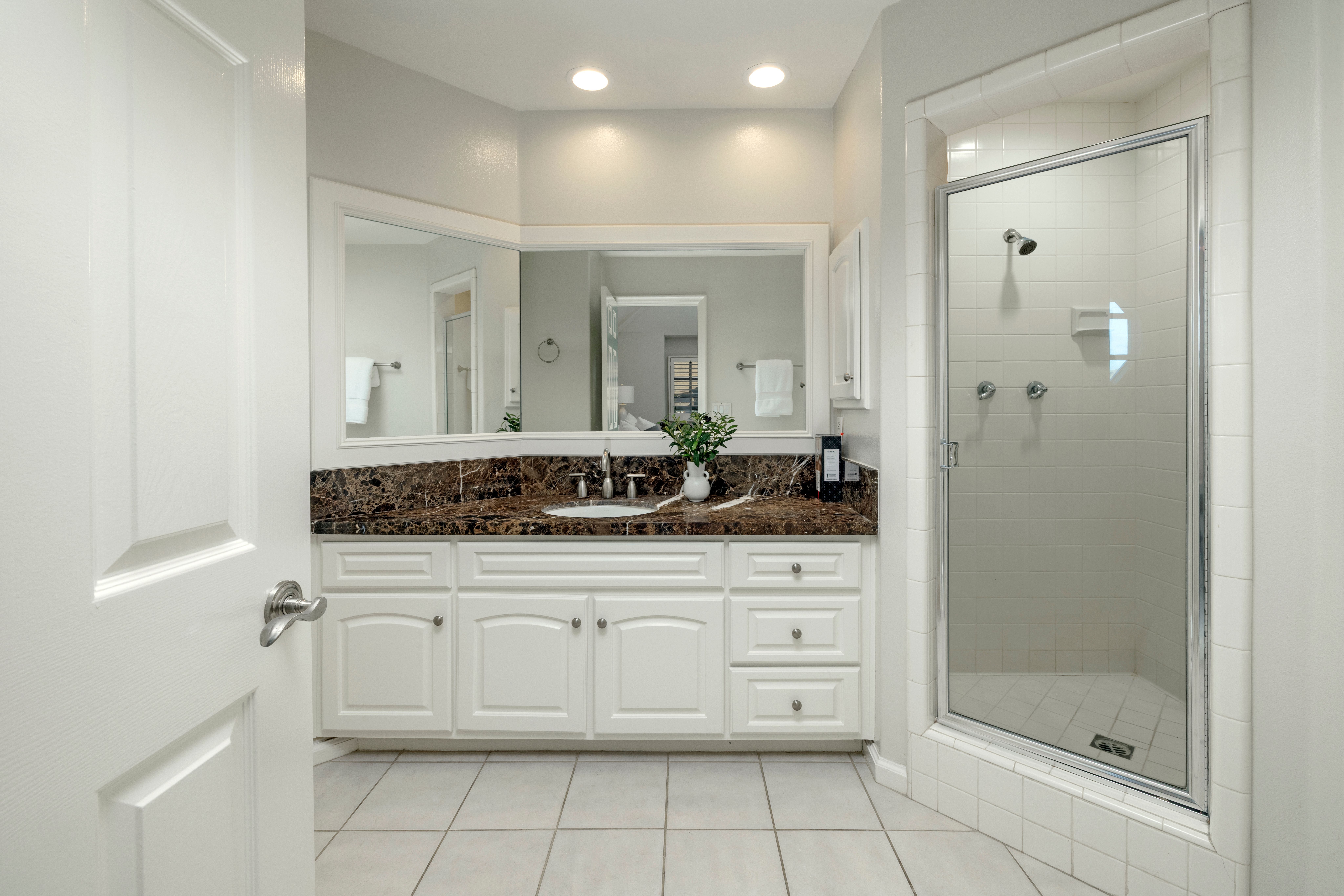4196 Shorebreak Drive 