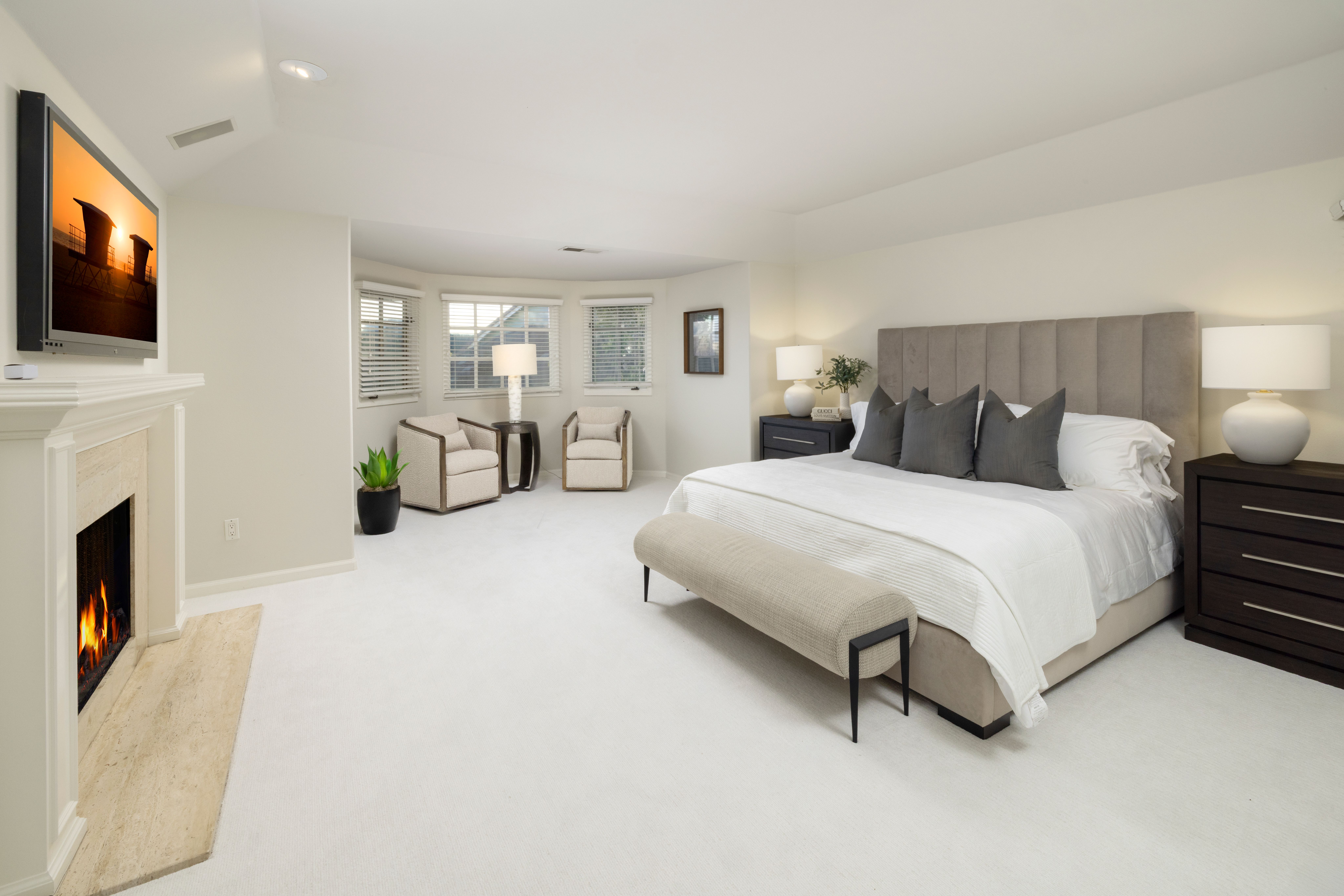 4196 Shorebreak Drive 