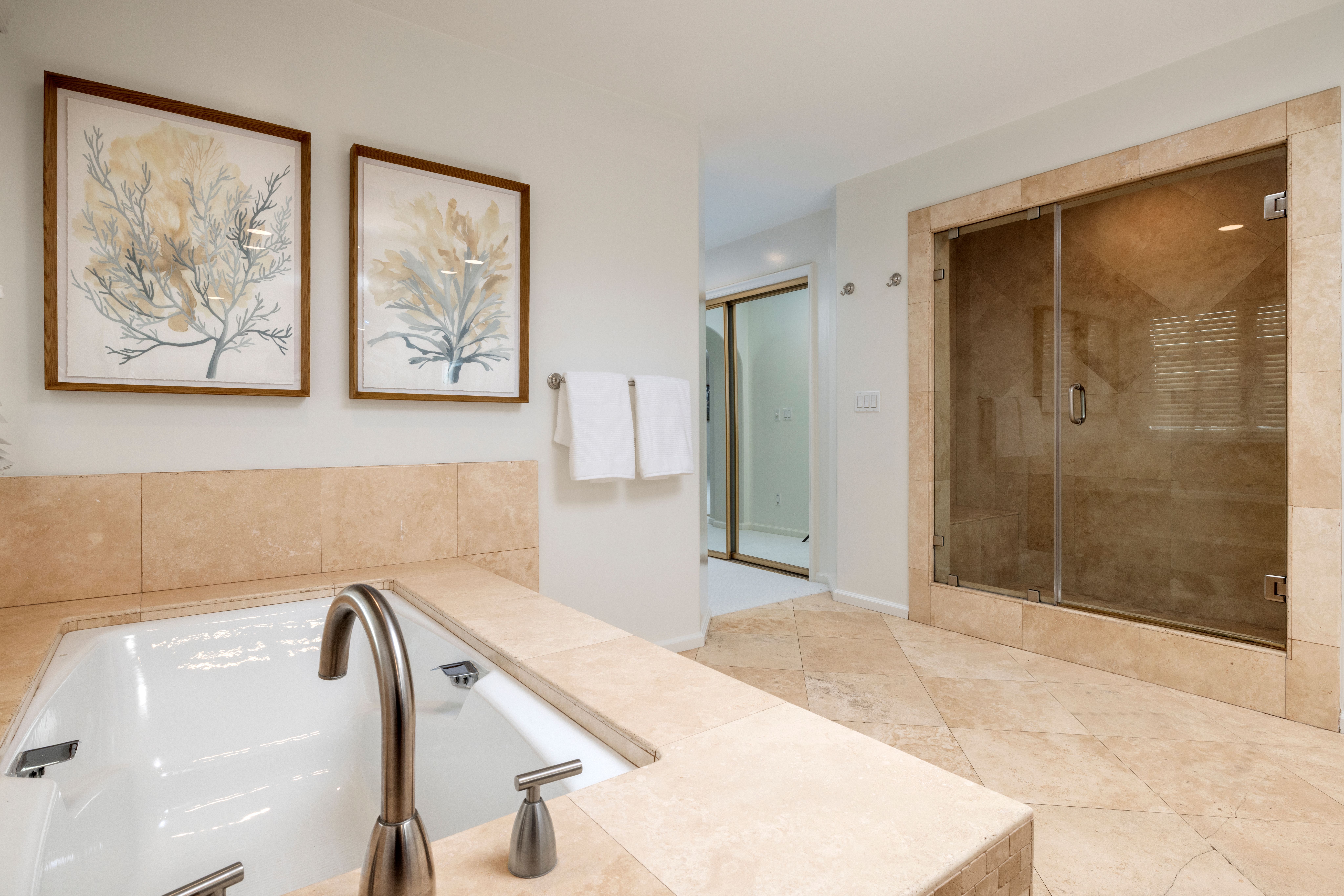 4196 Shorebreak Drive 