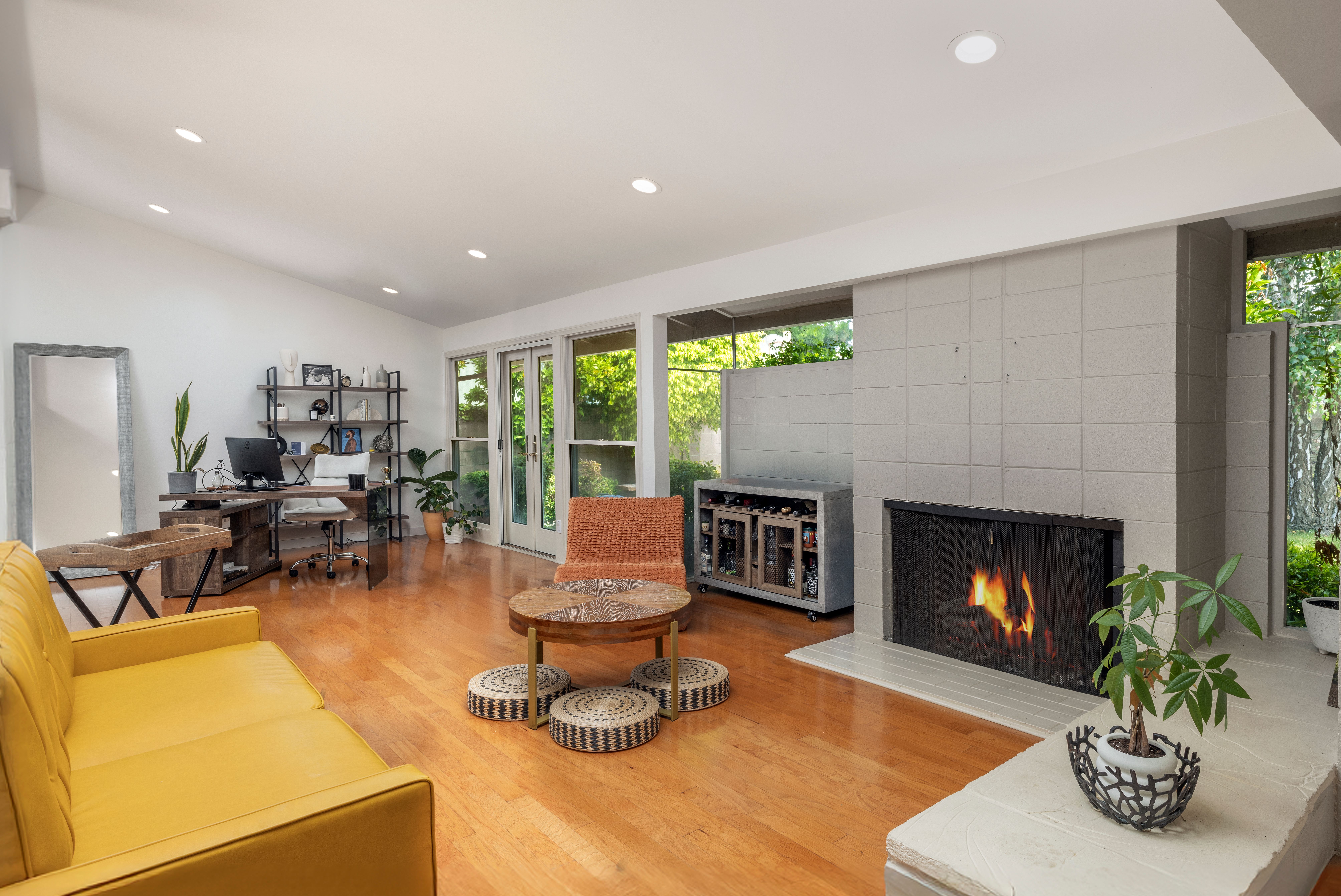 2911 Walker Lee Drive 