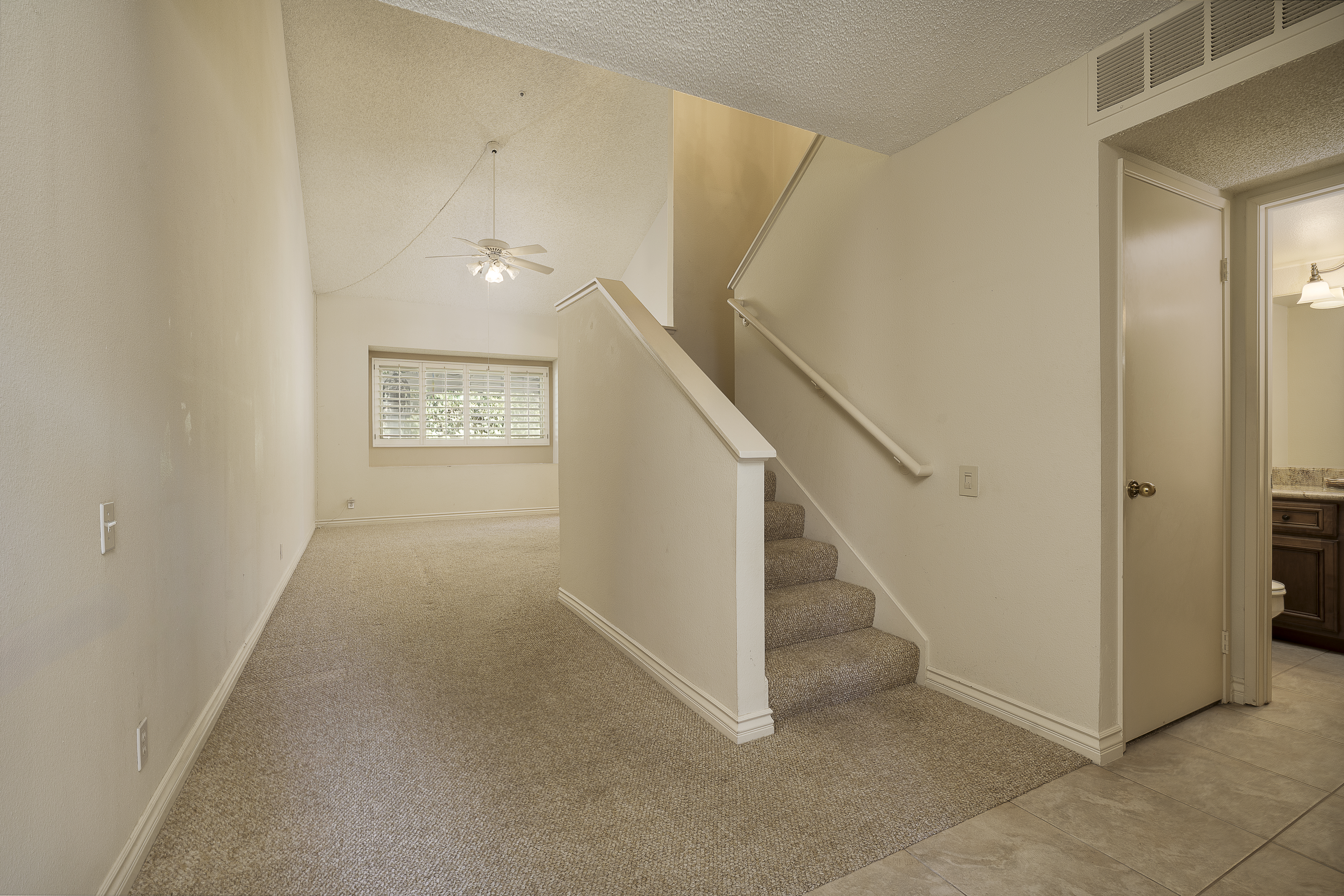 8866 Grandville Circle 