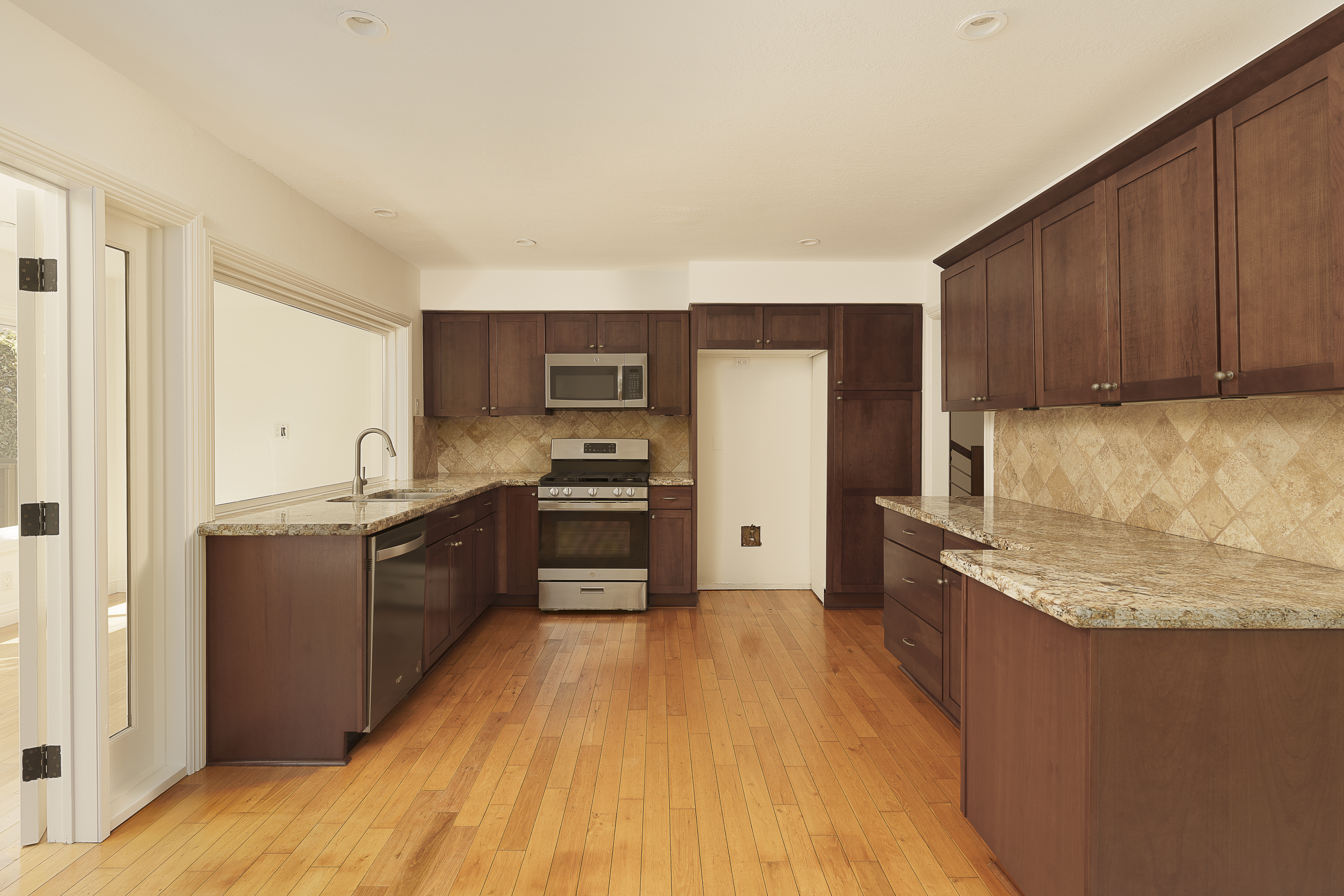 17042 Twain Lane 