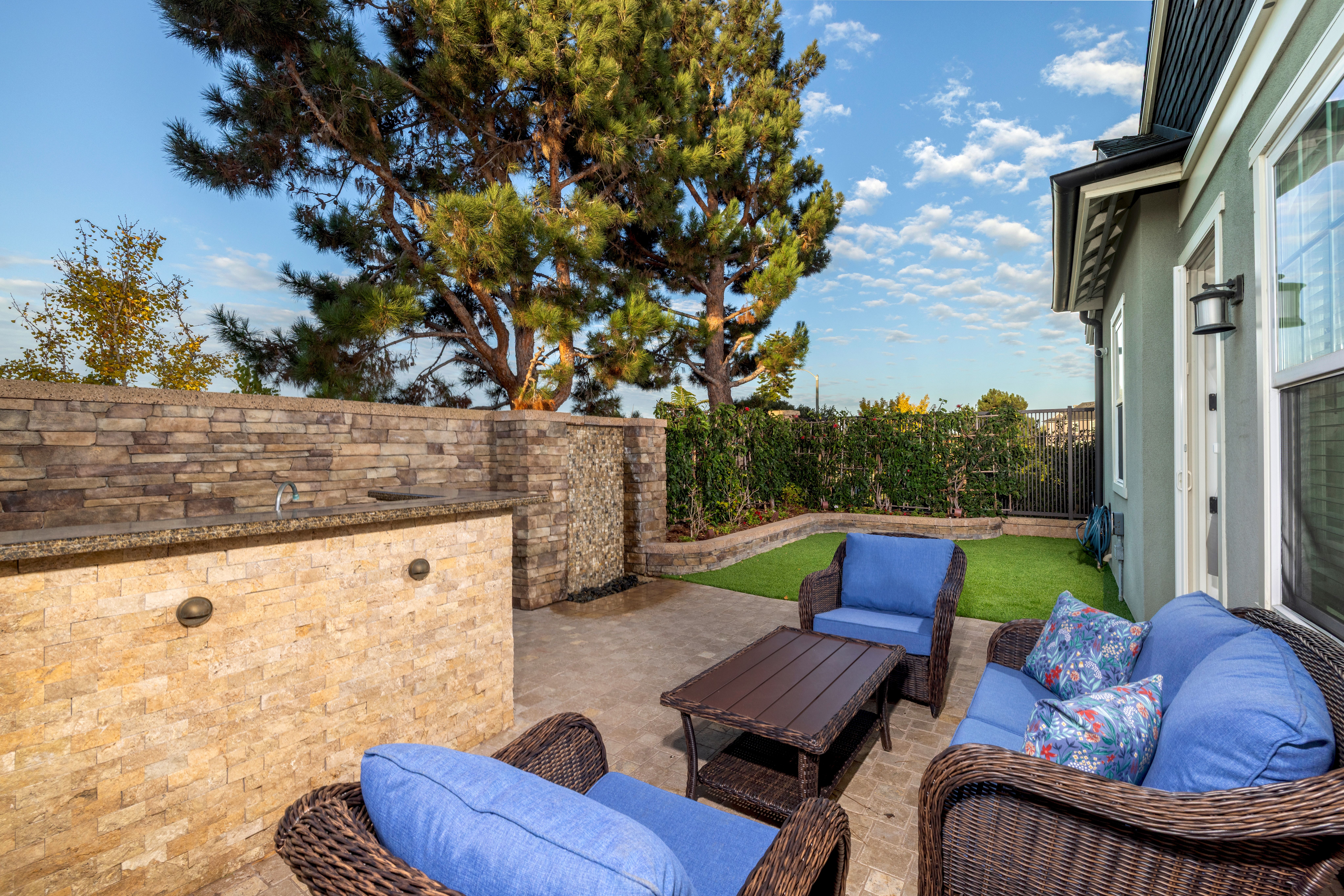4711 Winthrop Drive 