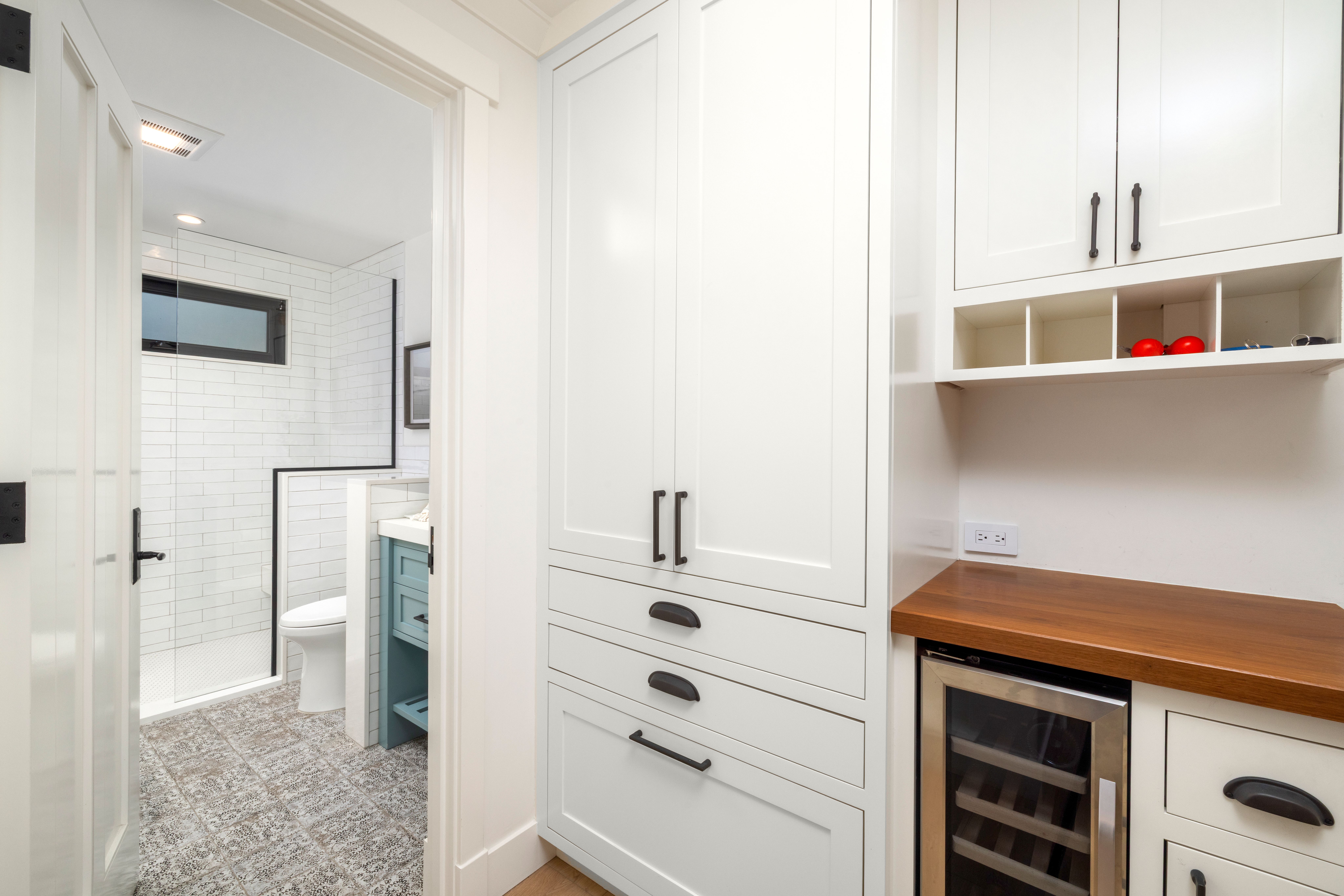 5903 East Corso Di Napoli 
