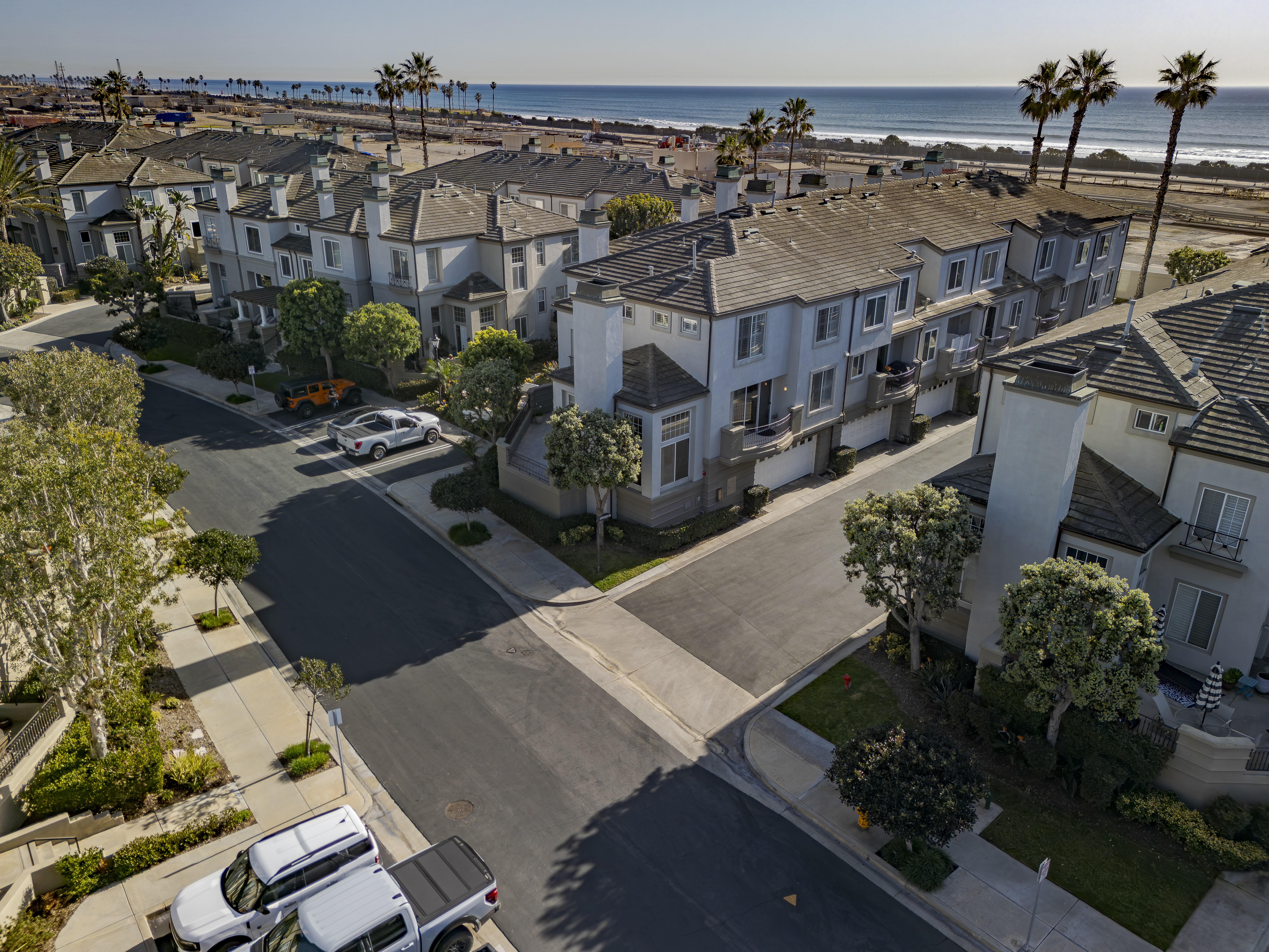 6242 Surfboard Circle 