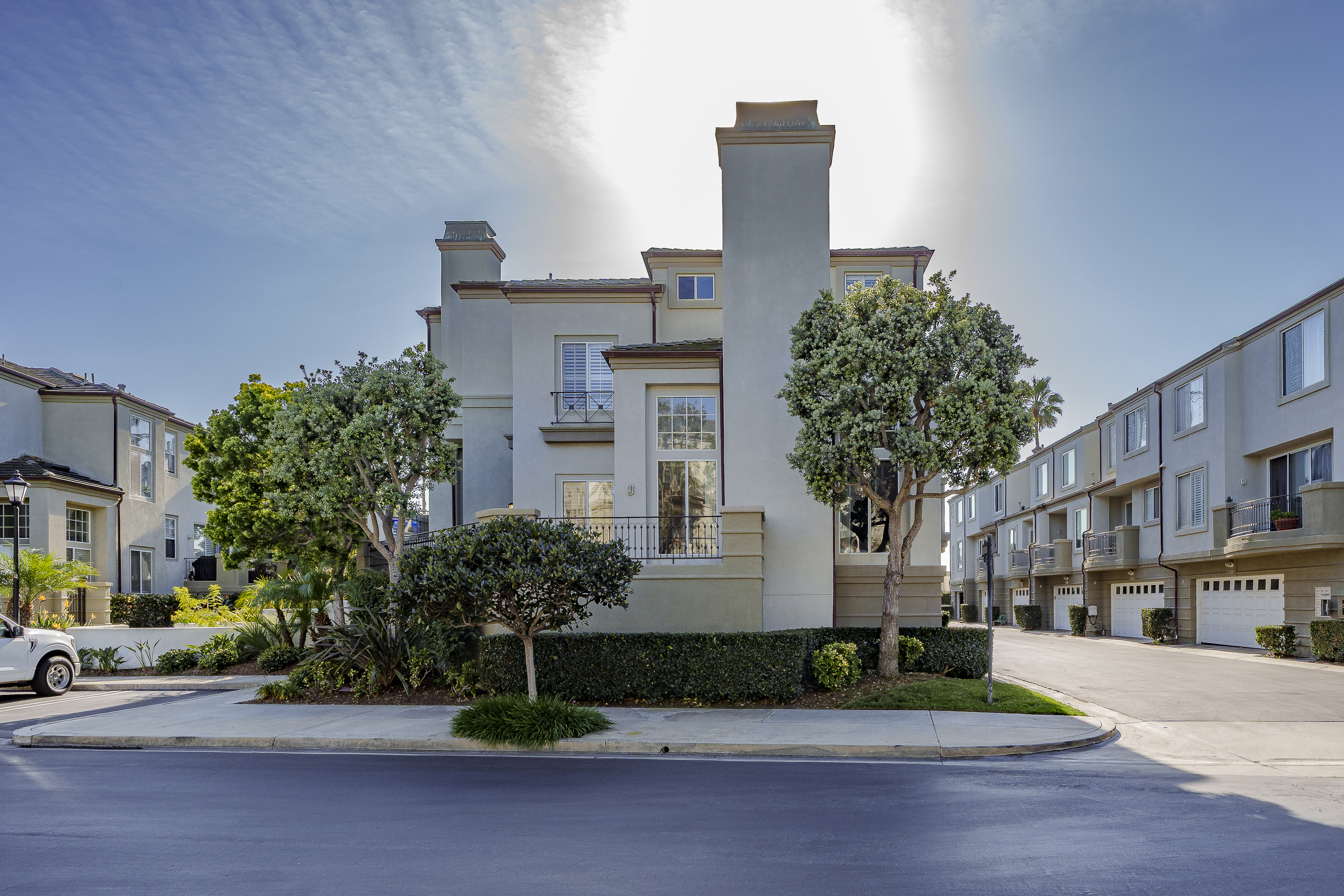 6242 Surfboard Circle 
