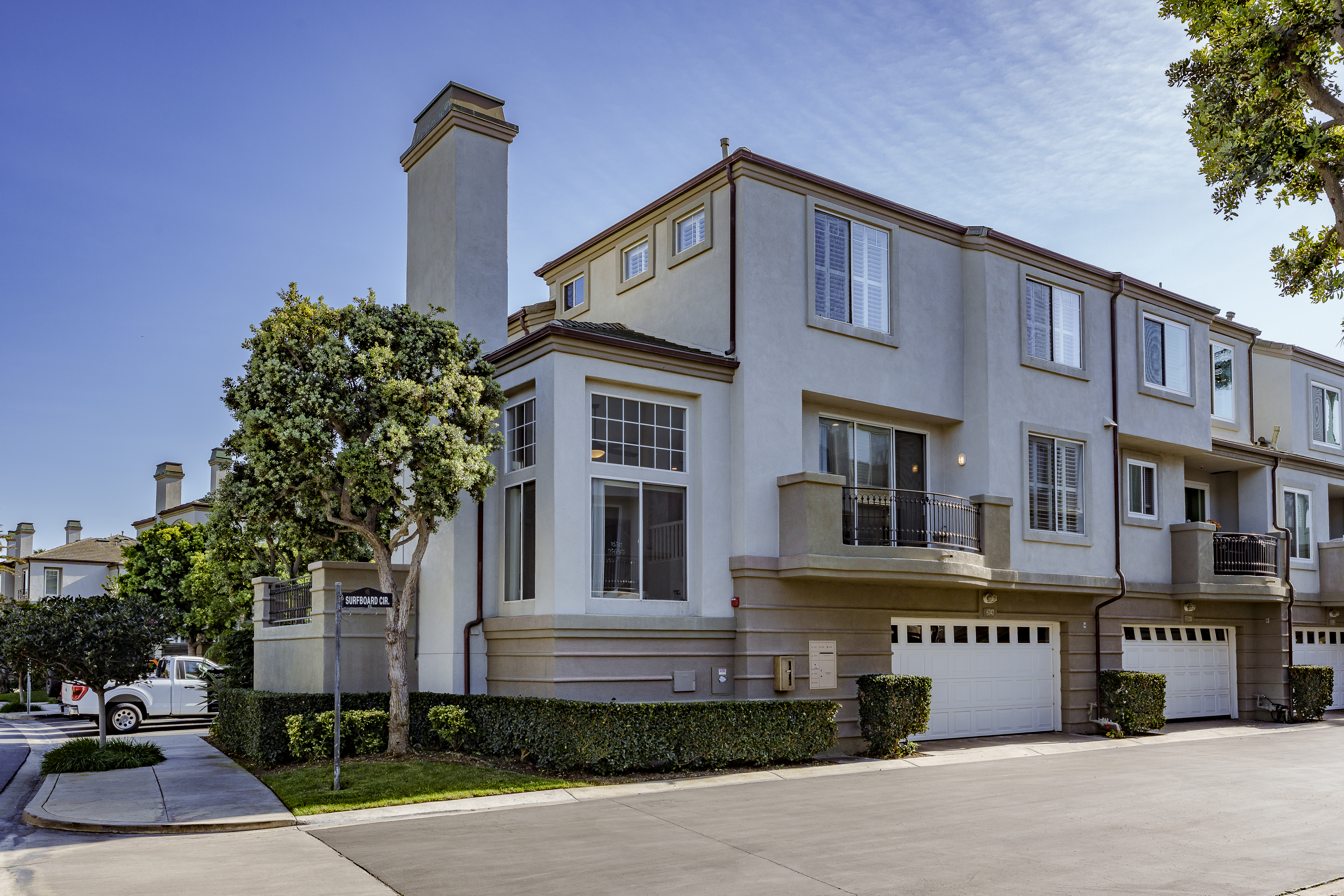 6242 Surfboard Circle 