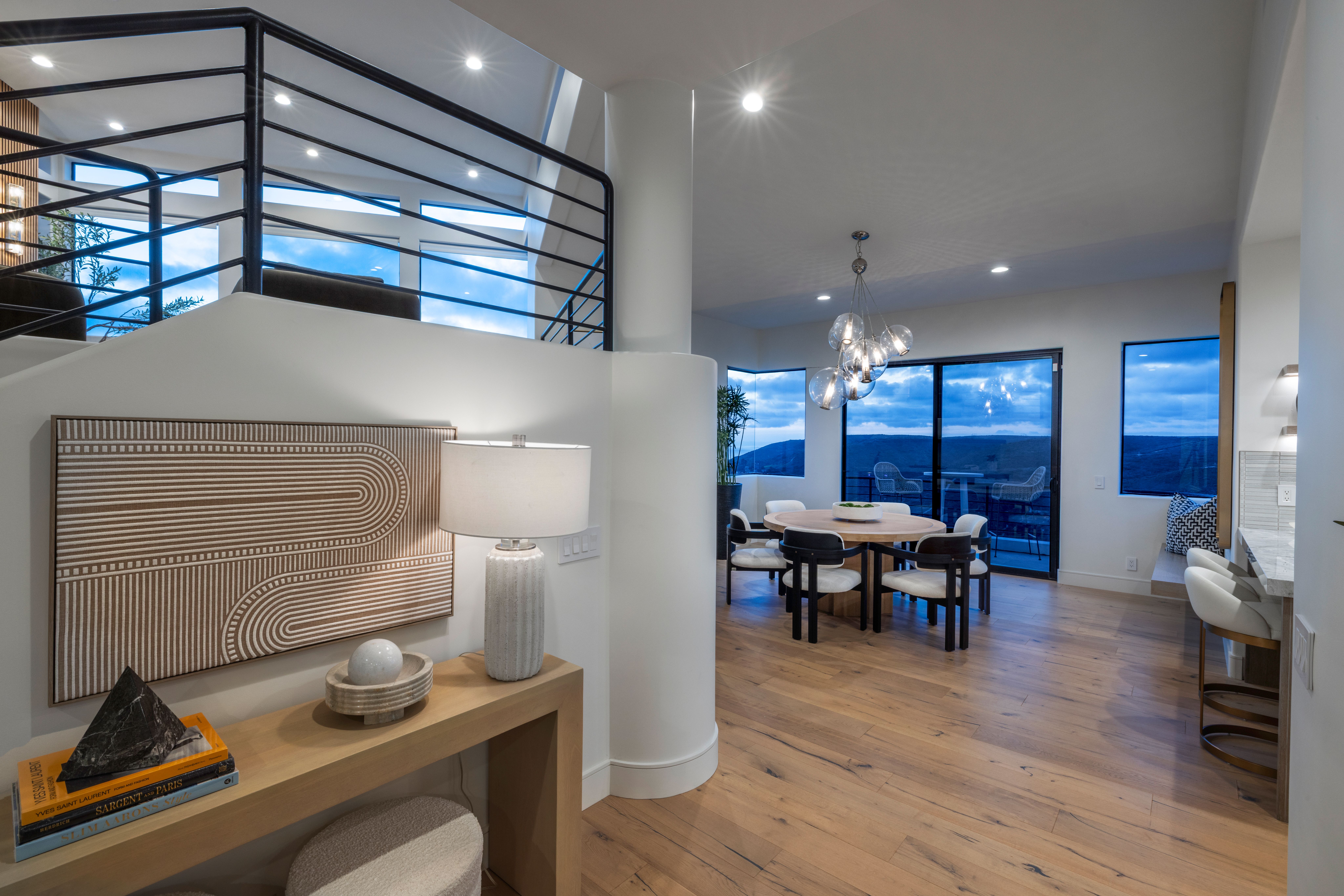 1425 Skyline Drive 