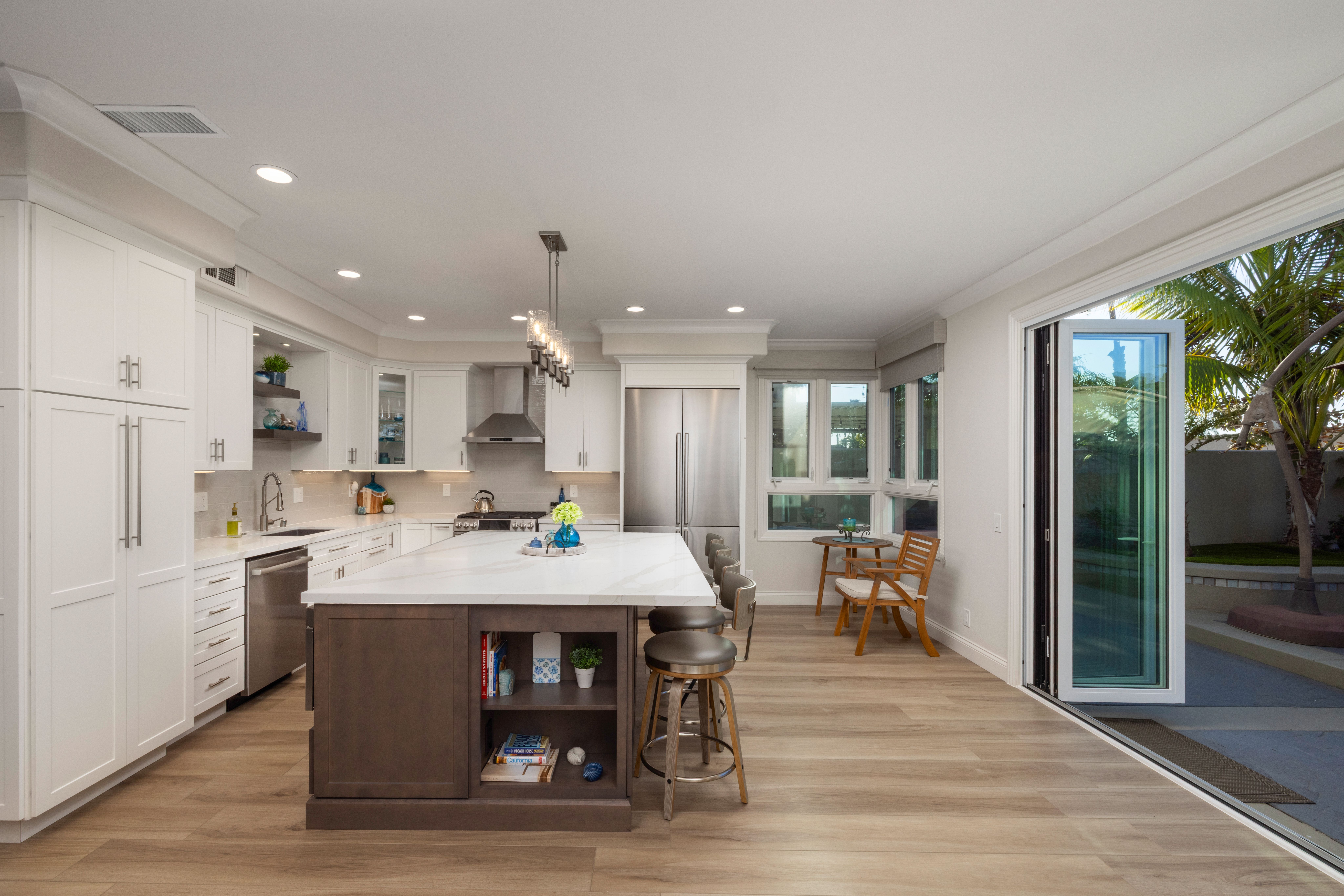 6161 Morningside Drive 