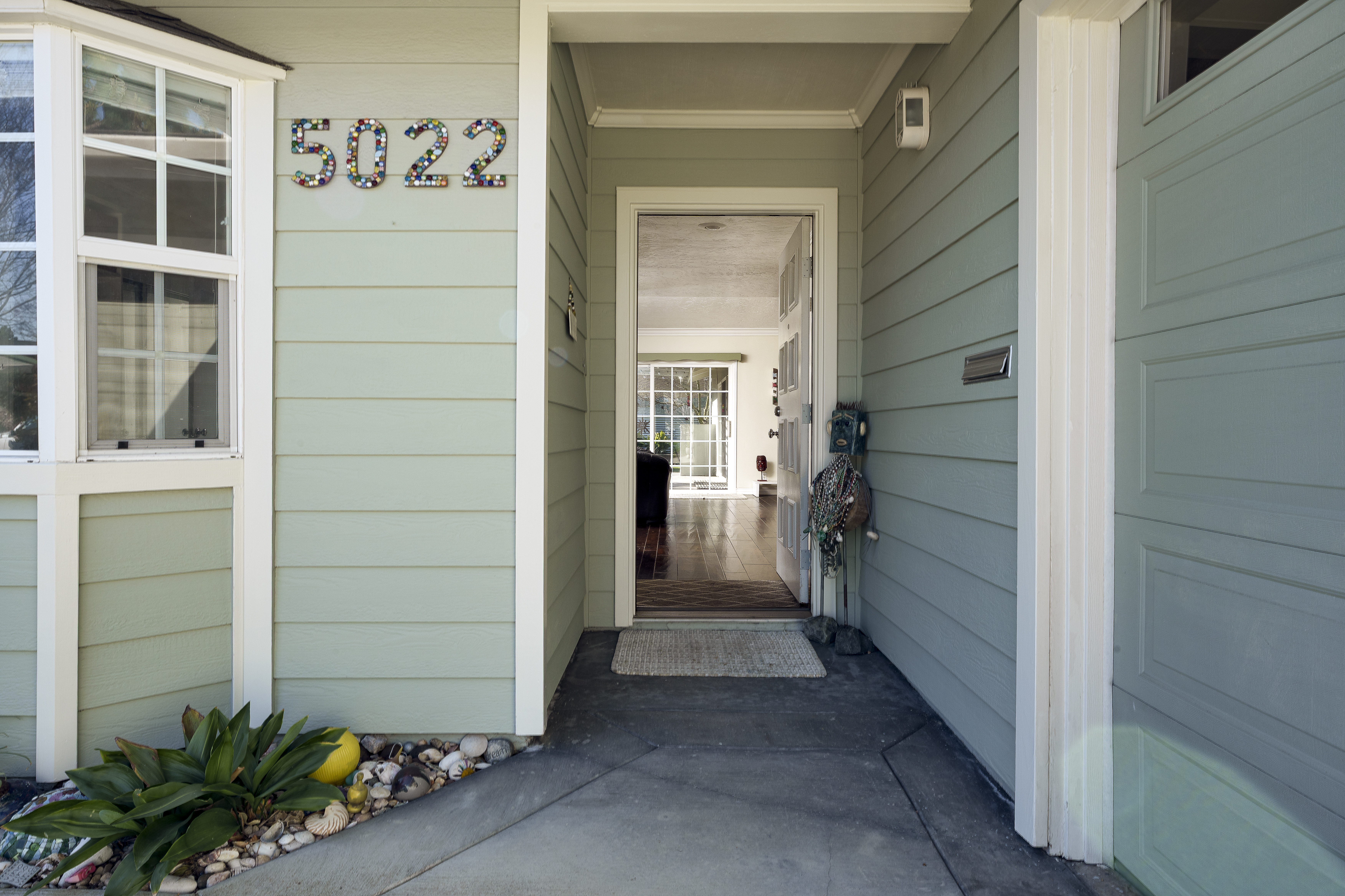 5022 Tasman Drive 