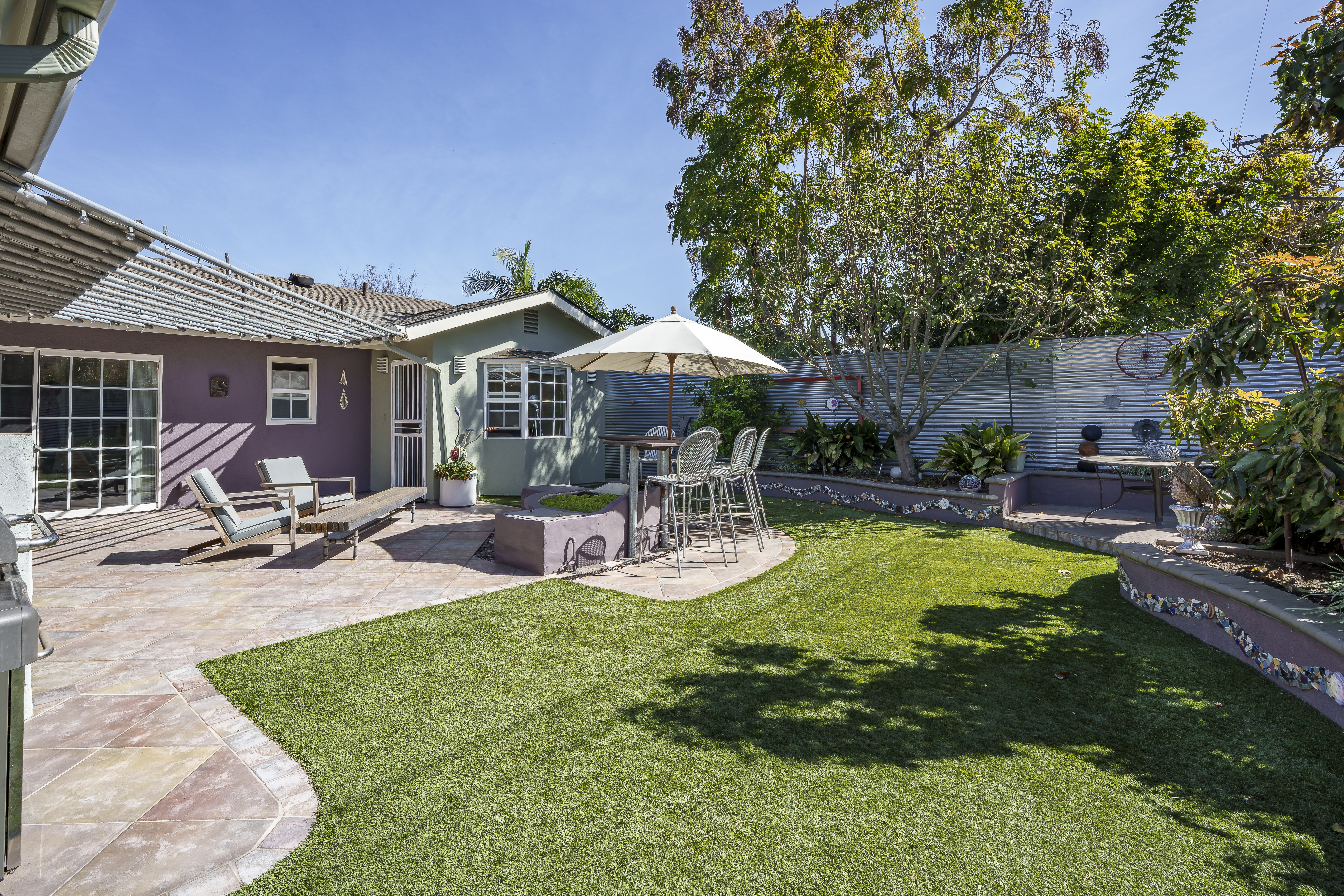5022 Tasman Drive 