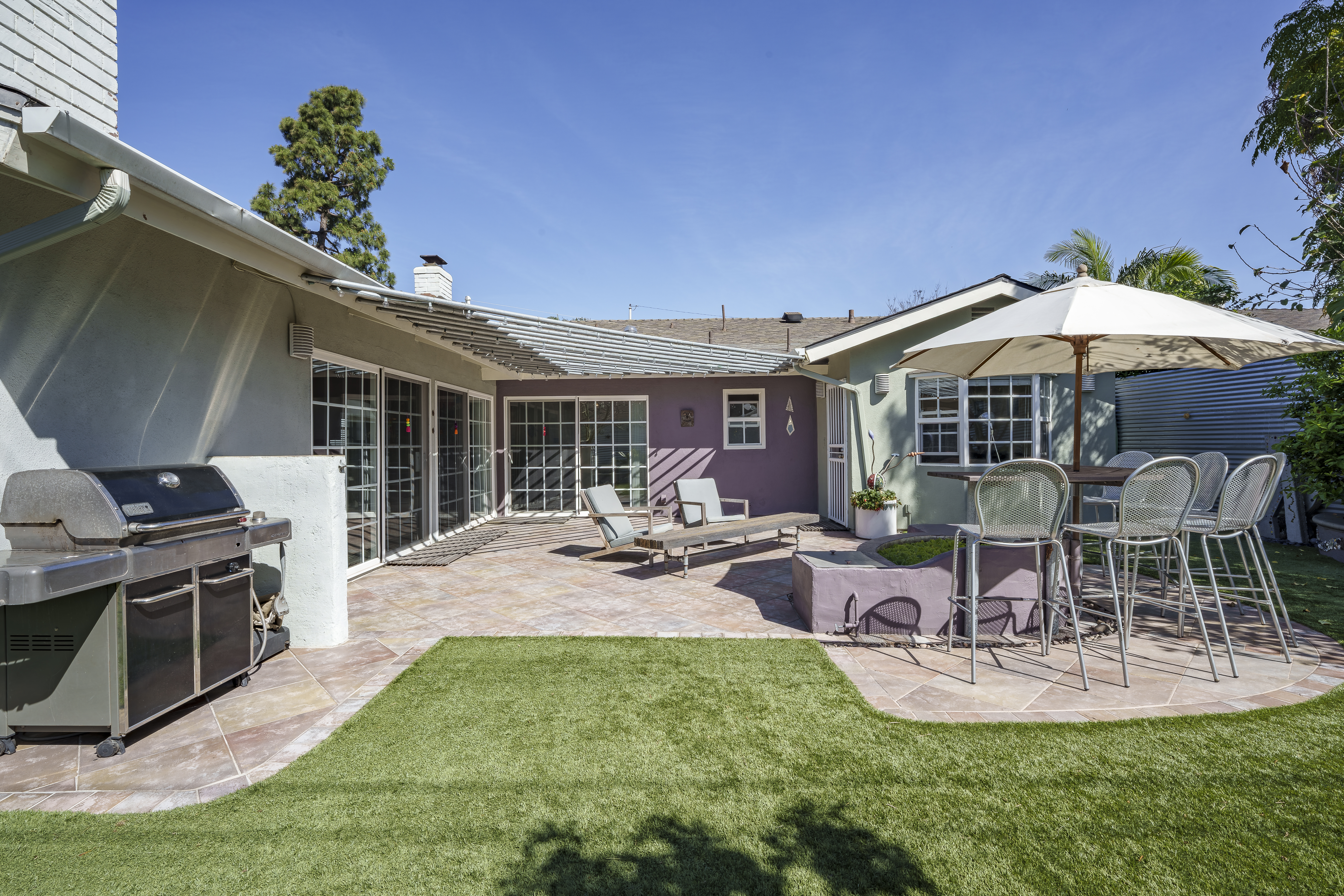 5022 Tasman Drive 
