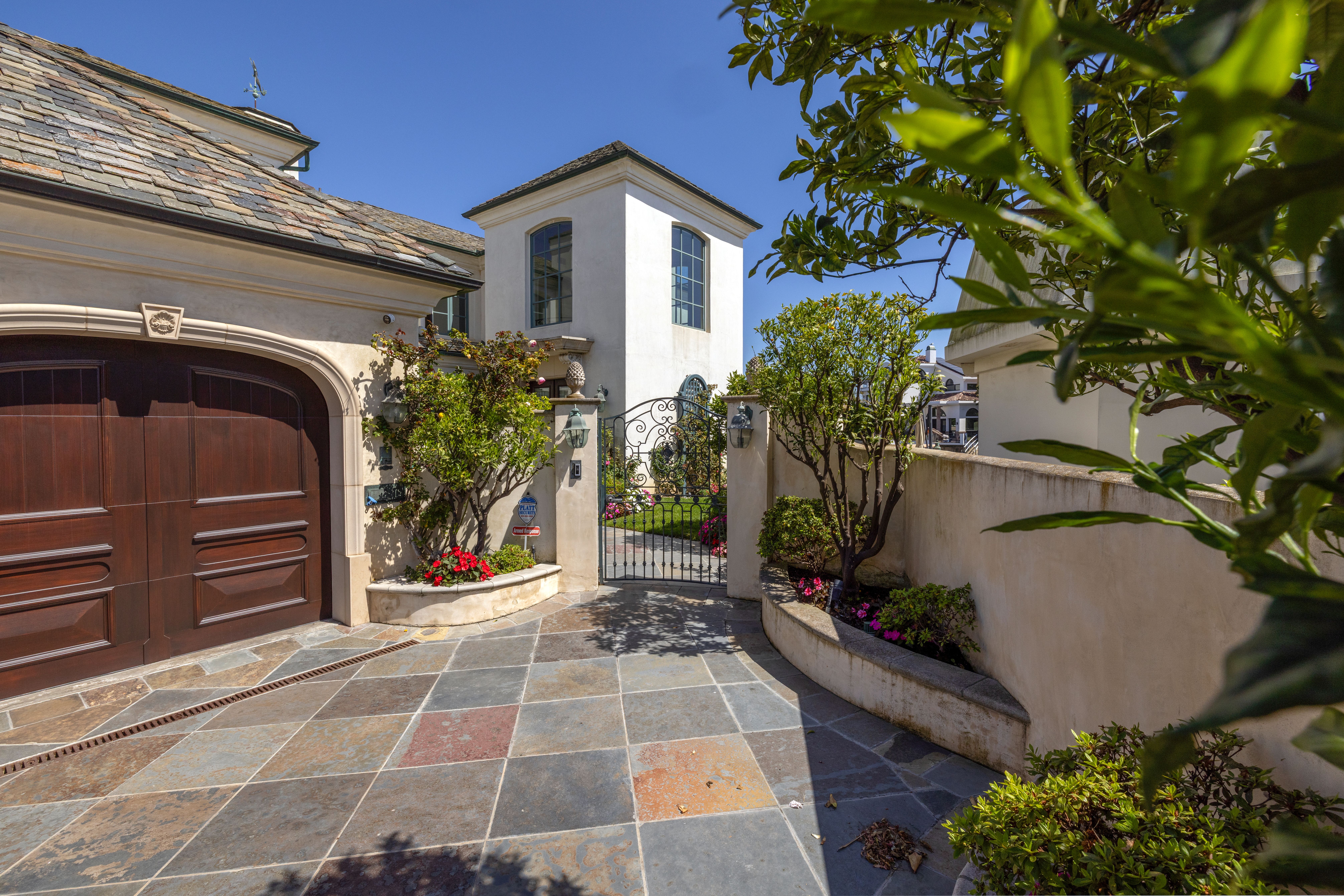 3322 Devon Circle 