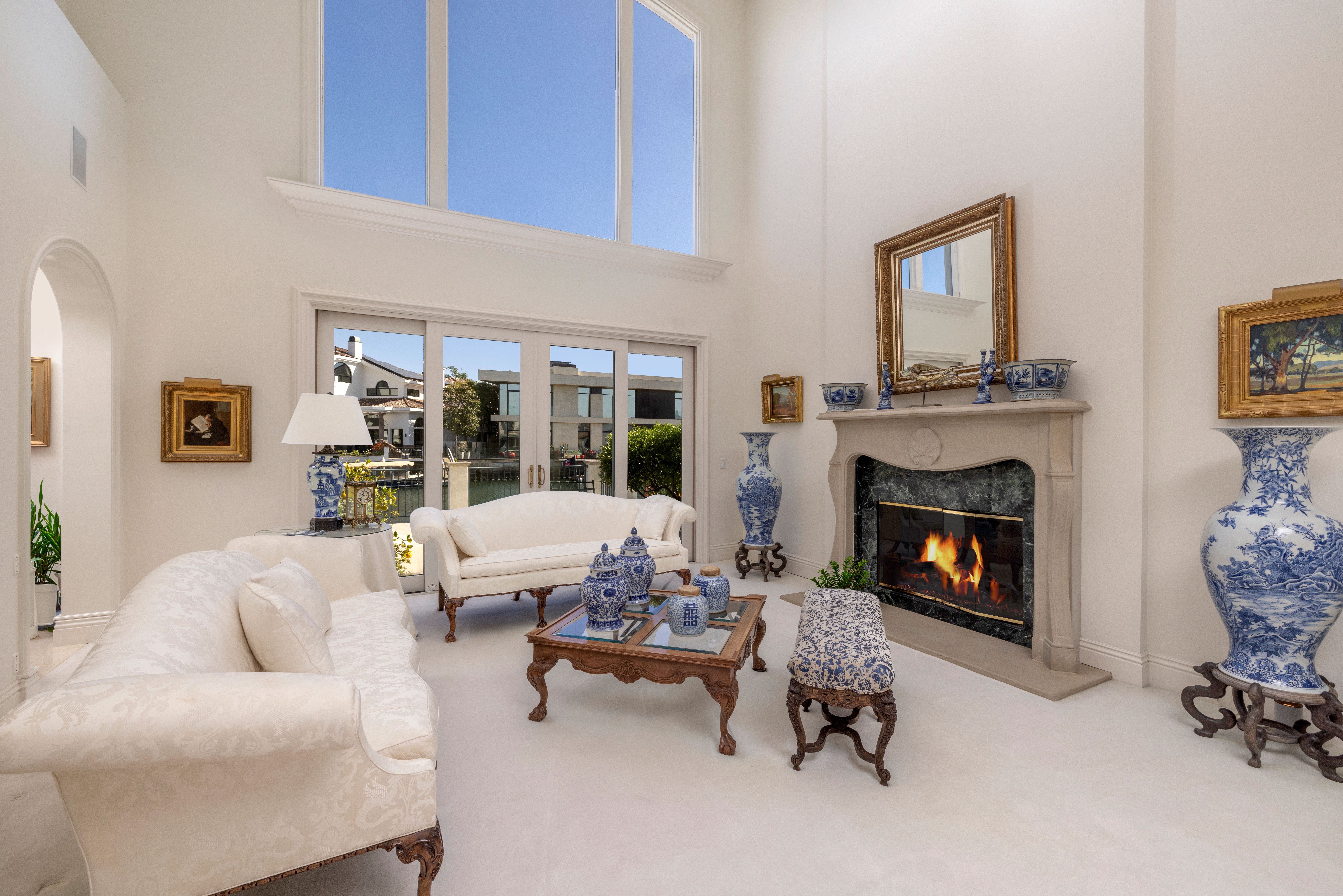 3322 Devon Circle 
