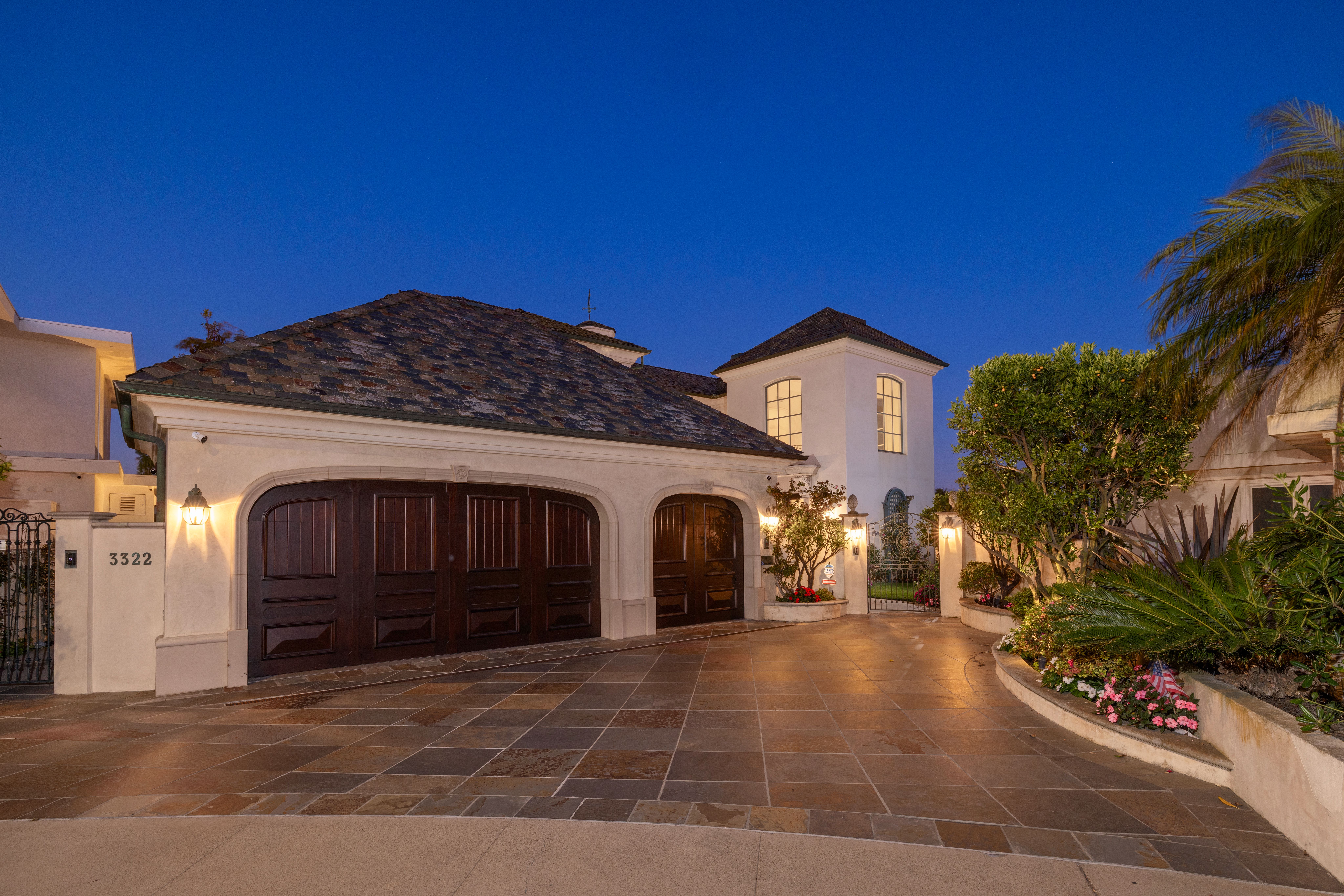 3322 Devon Circle 