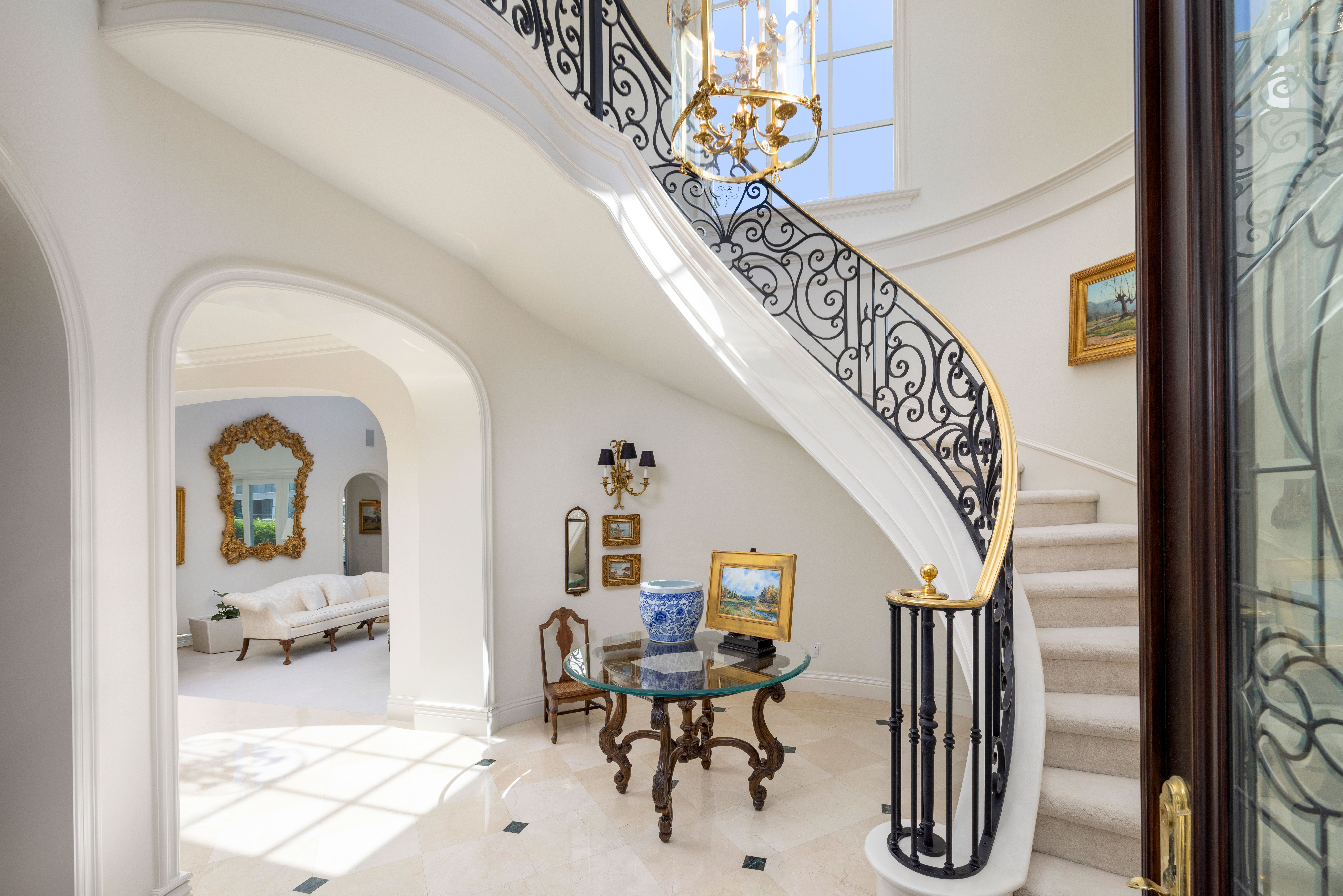 3322 Devon Circle 