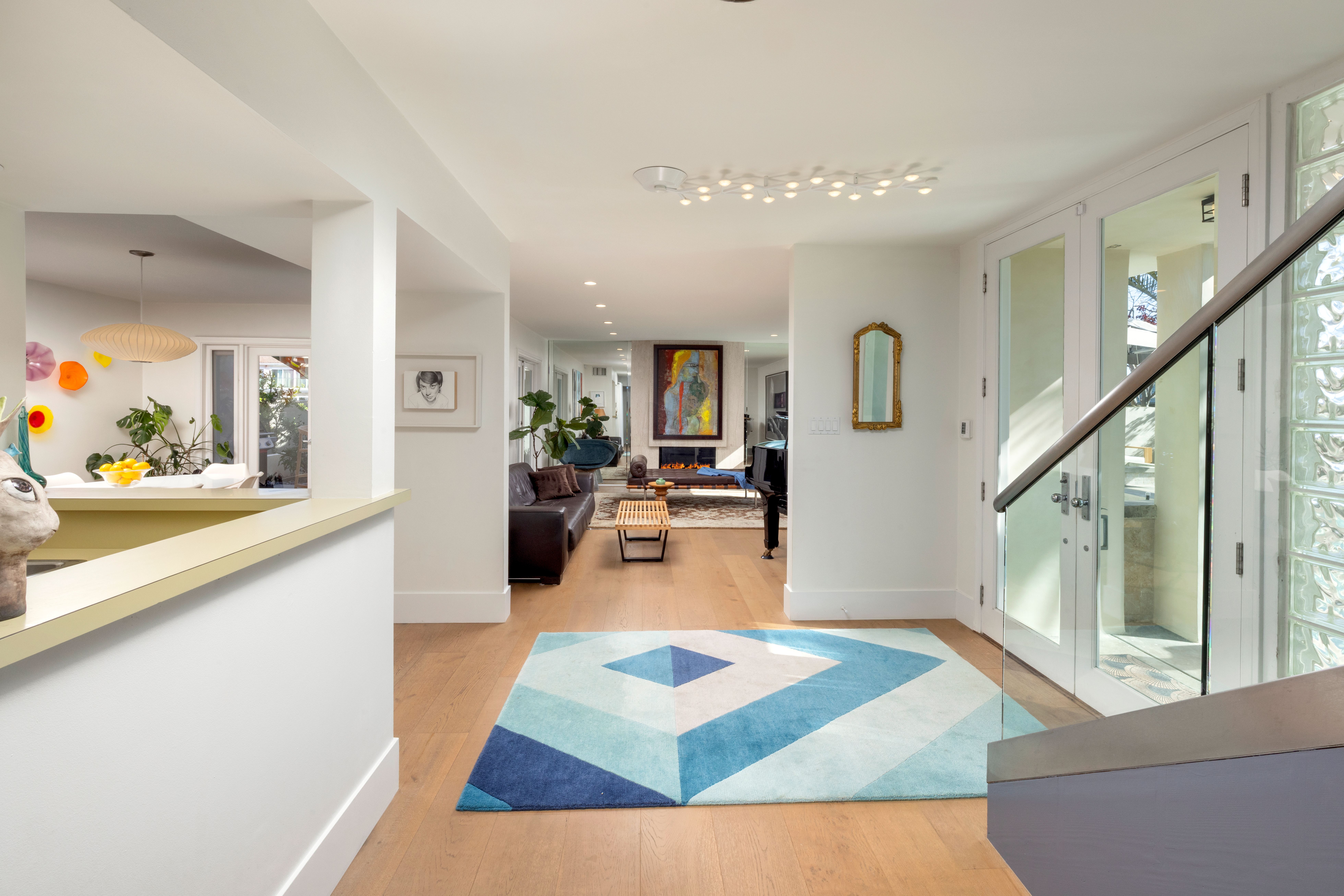 3242 Falkland Circle 