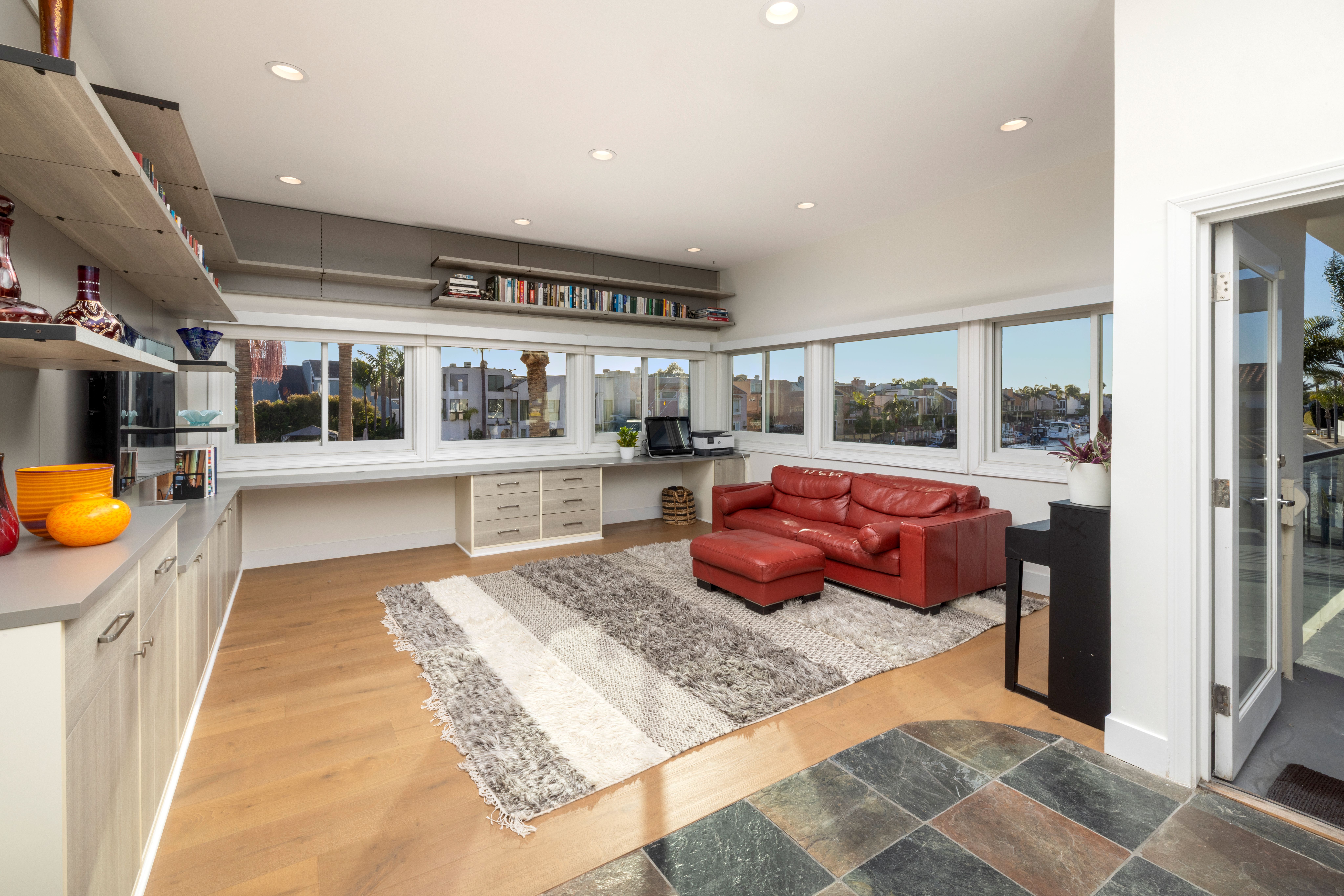 3242 Falkland Circle 