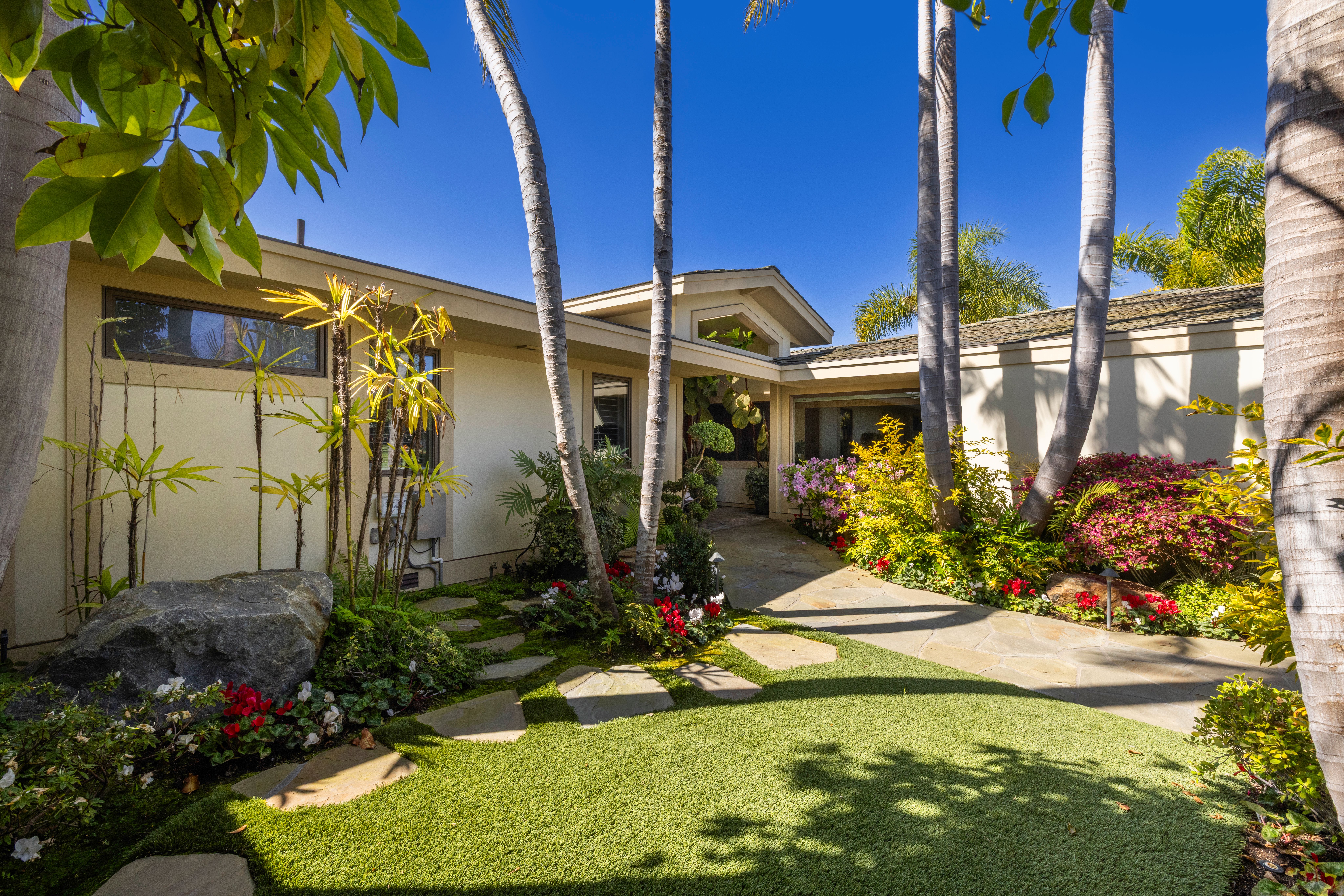 1849 Seadrift Drive 