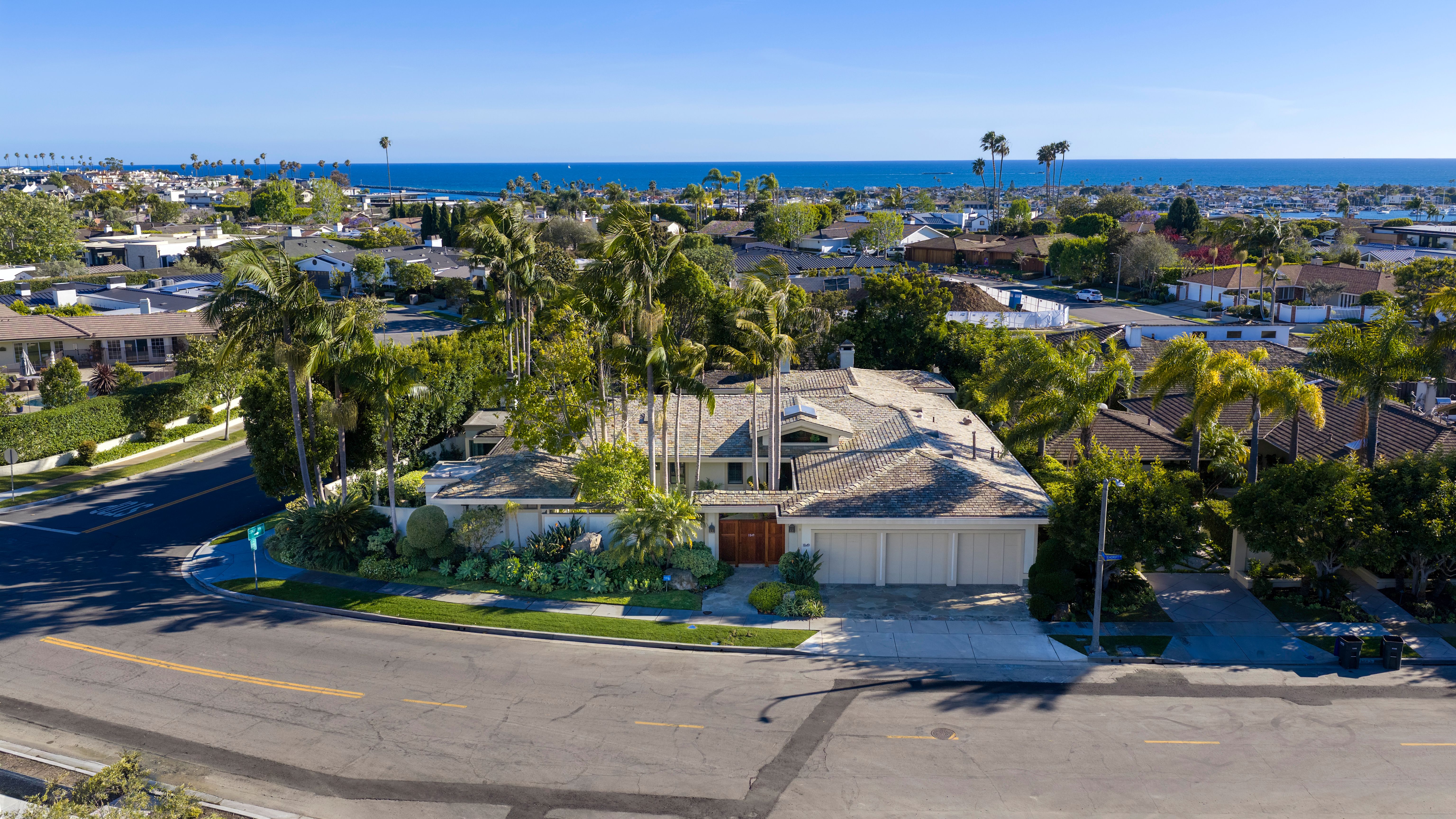 1849 Seadrift Drive 