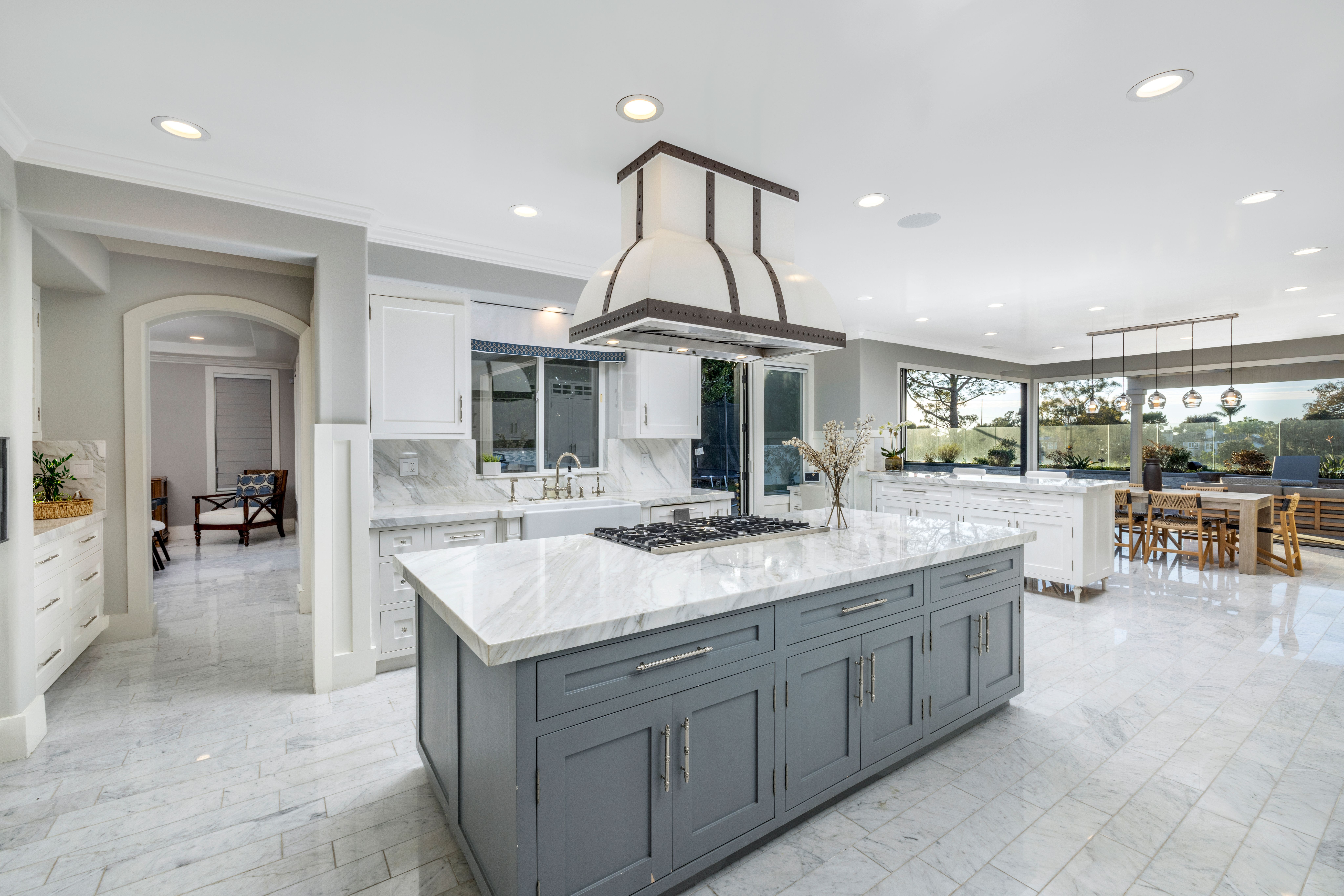19531 Peninsula Lane 