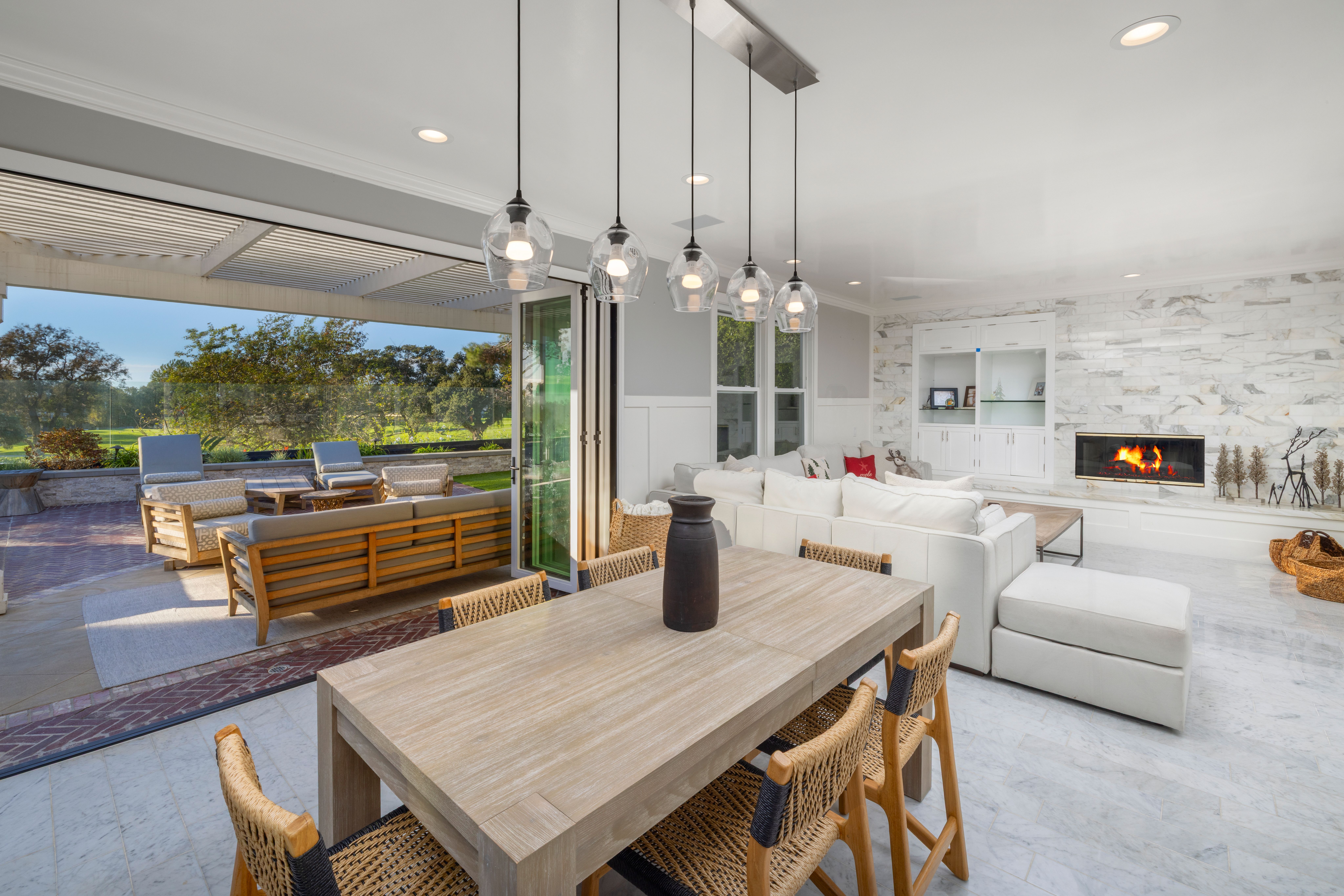 19531 Peninsula Lane 