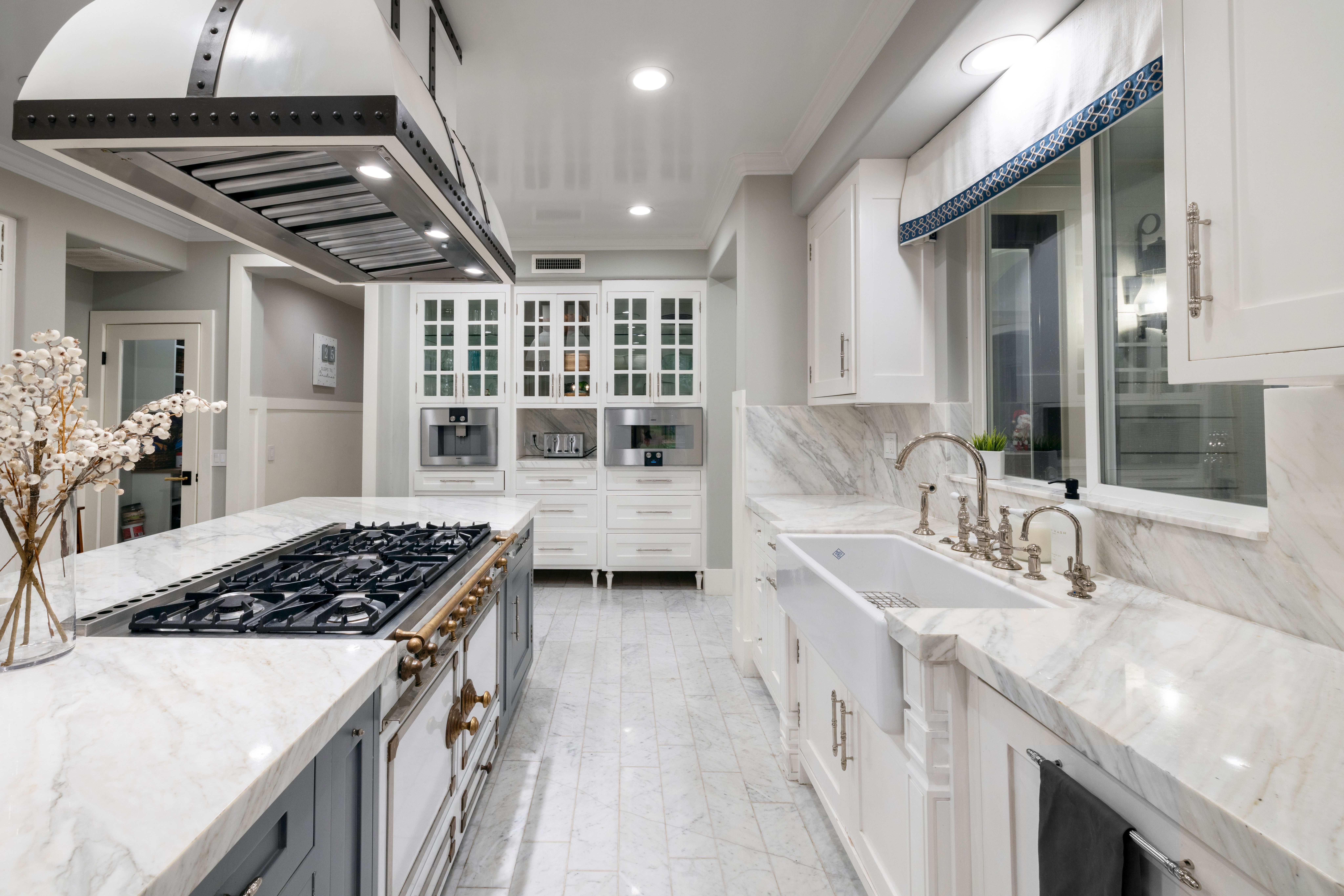 19531 Peninsula Lane 