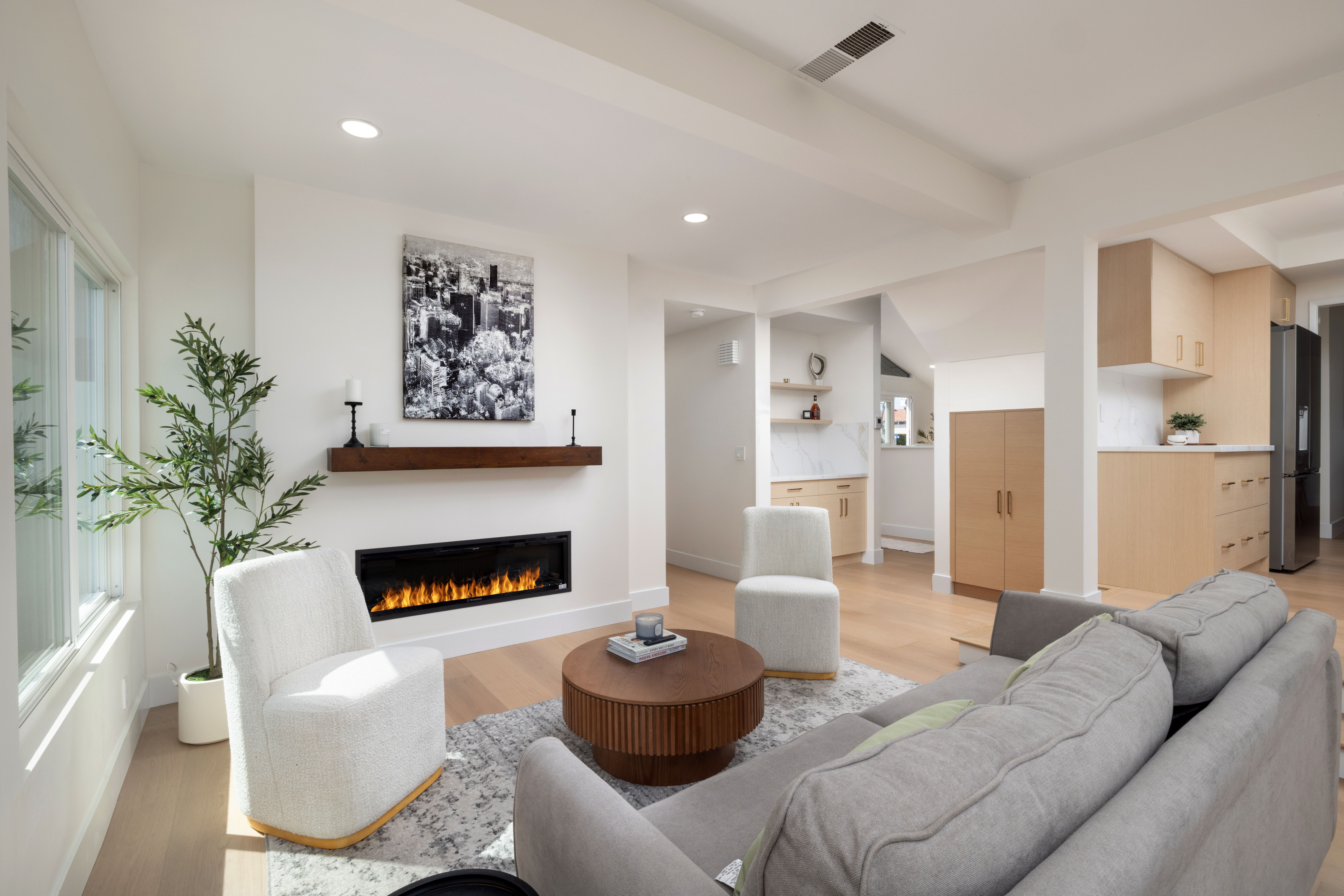 3834 Mistral Drive 