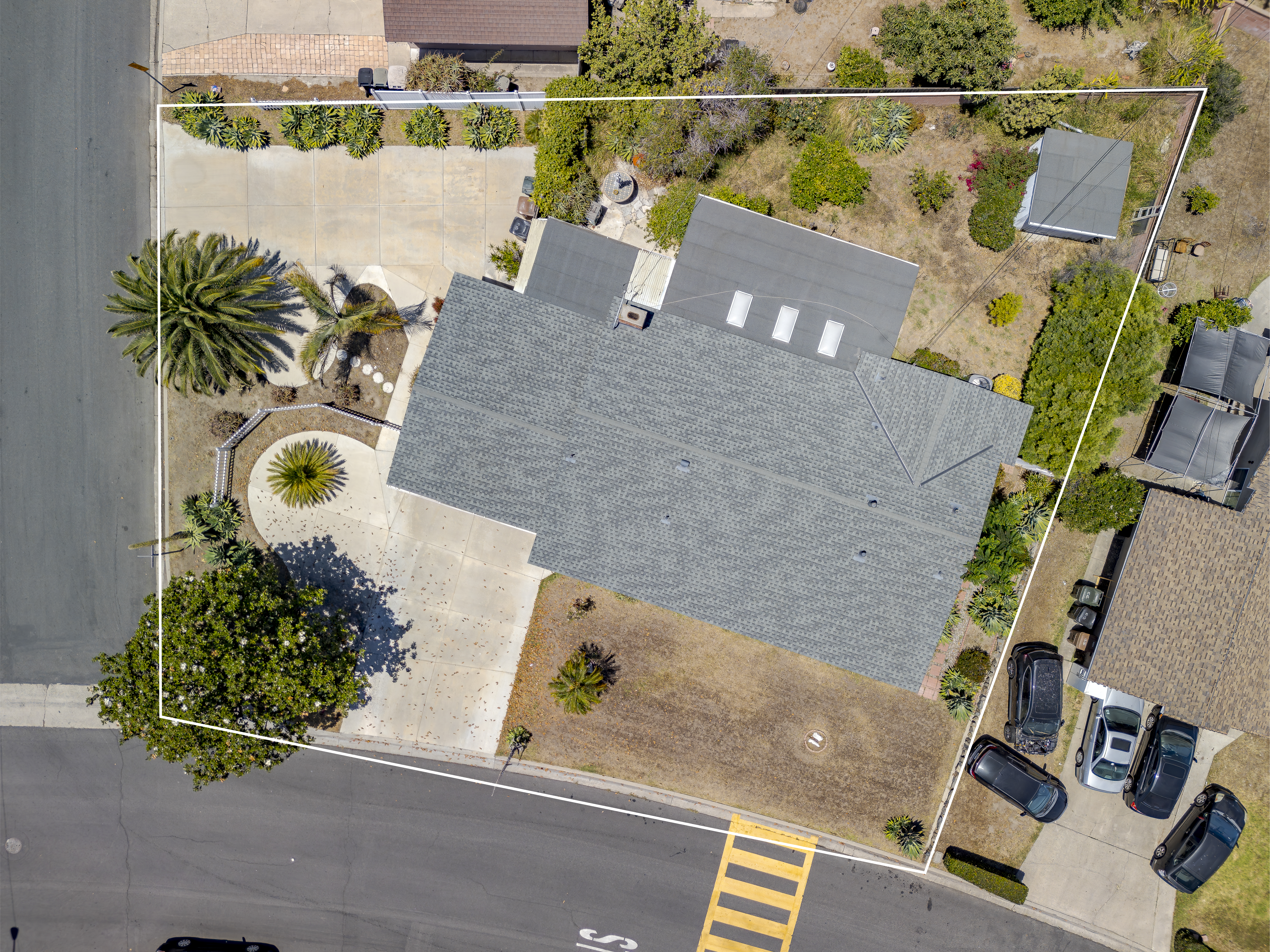 8851 La Grand Avenue 