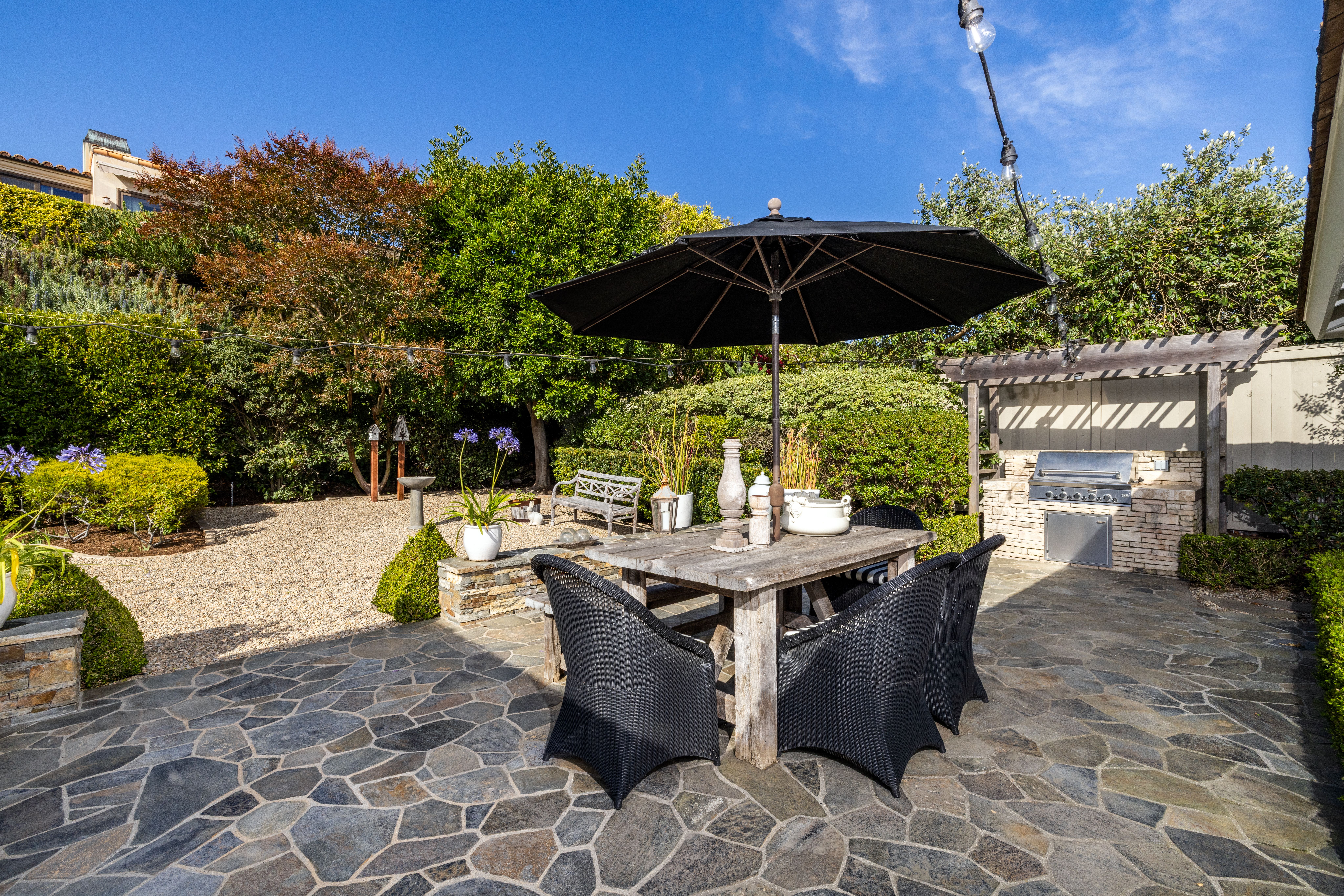 877 Sandcastle Drive 