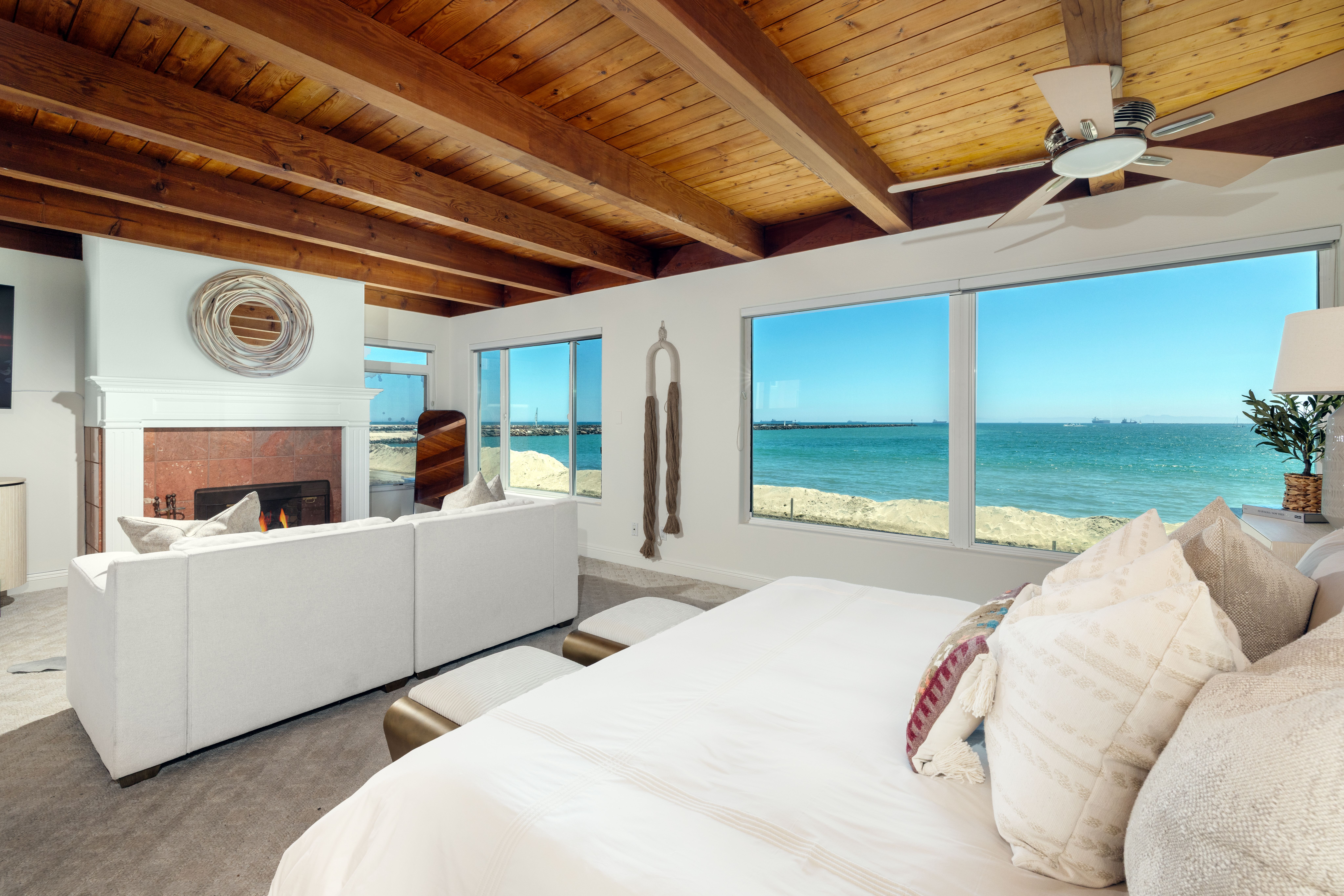 6911 East Seaside Walk 