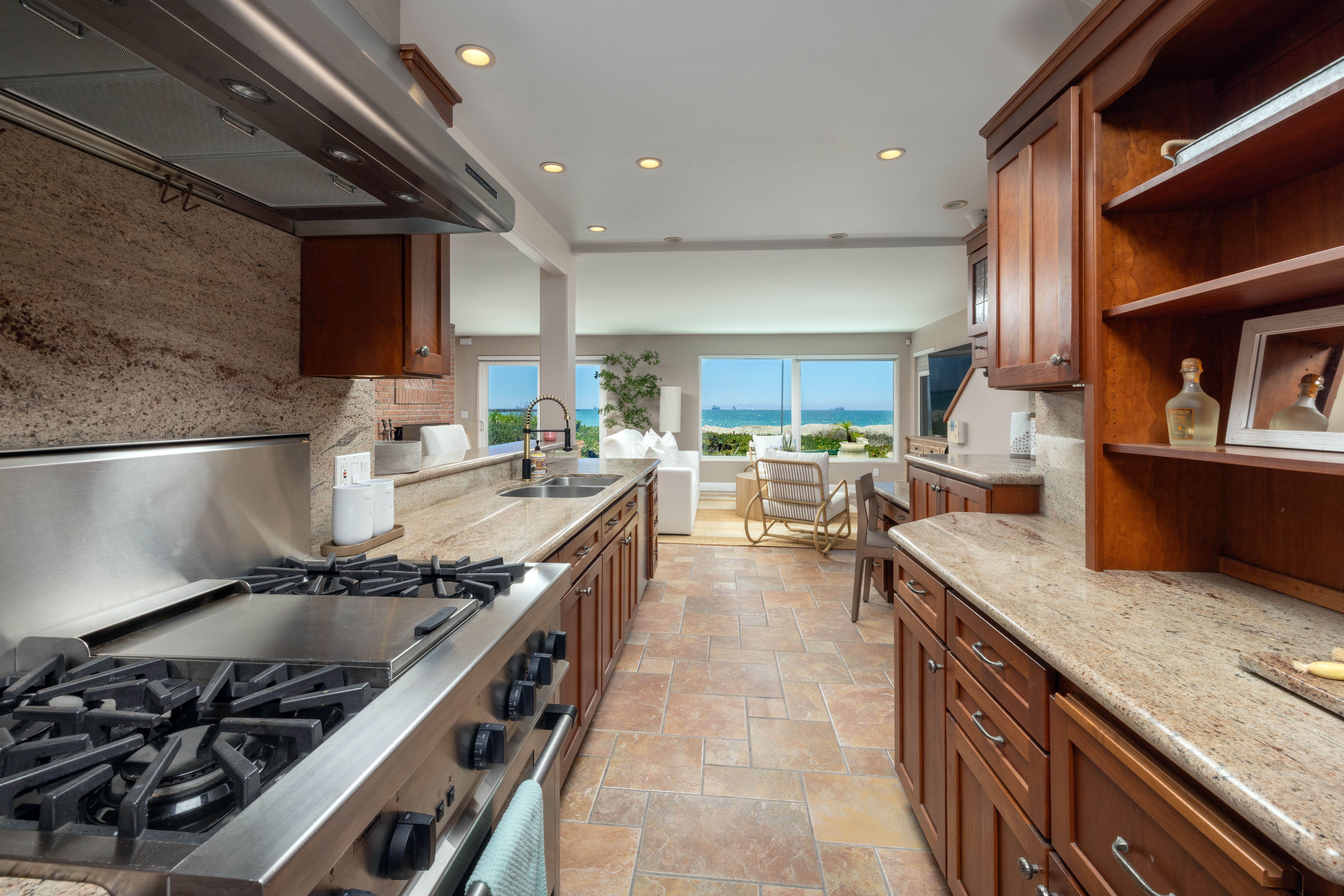 6911 East Seaside Walk 