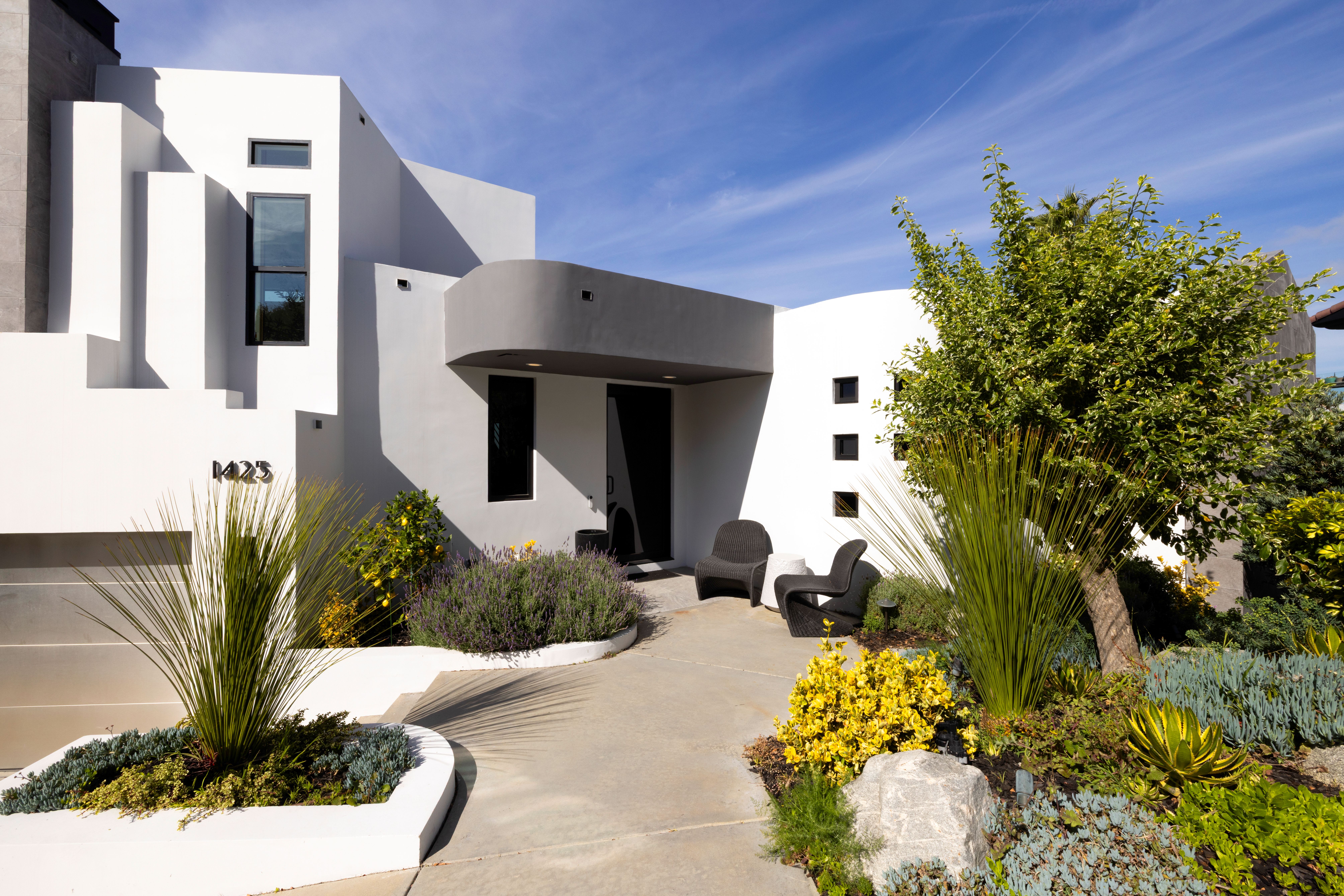 1425 Skyline Drive 