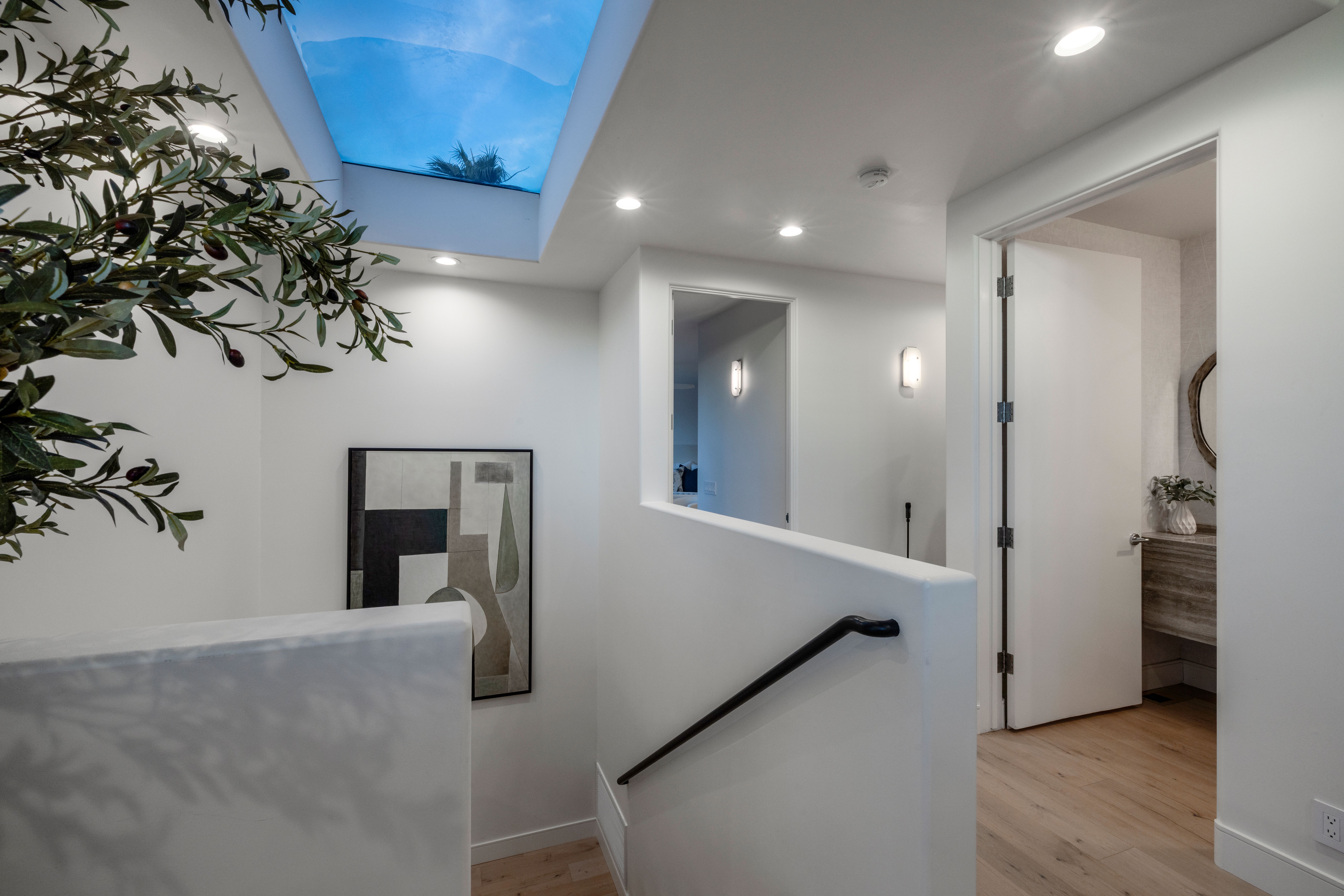 1425 Skyline Drive 