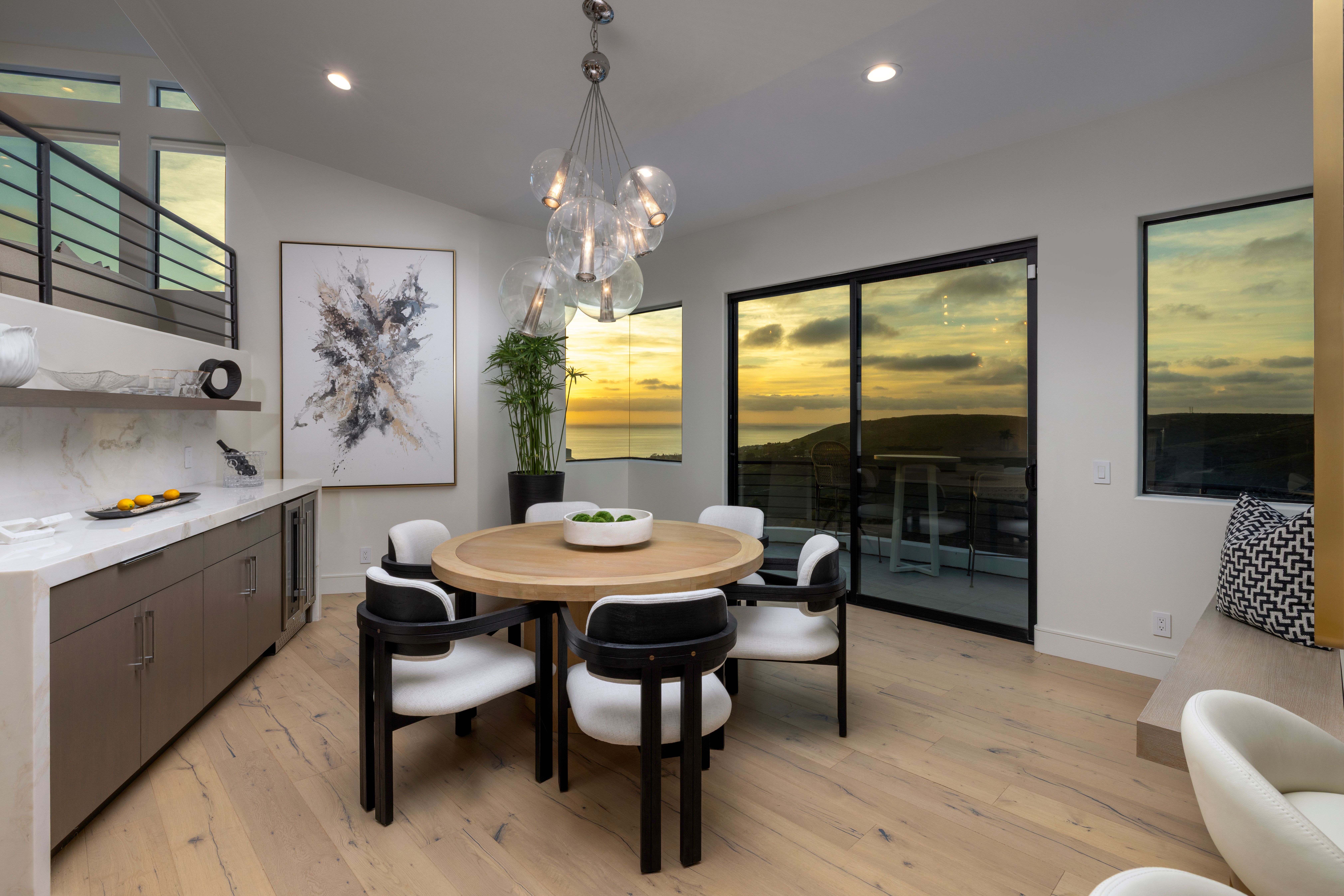 1425 Skyline Drive 