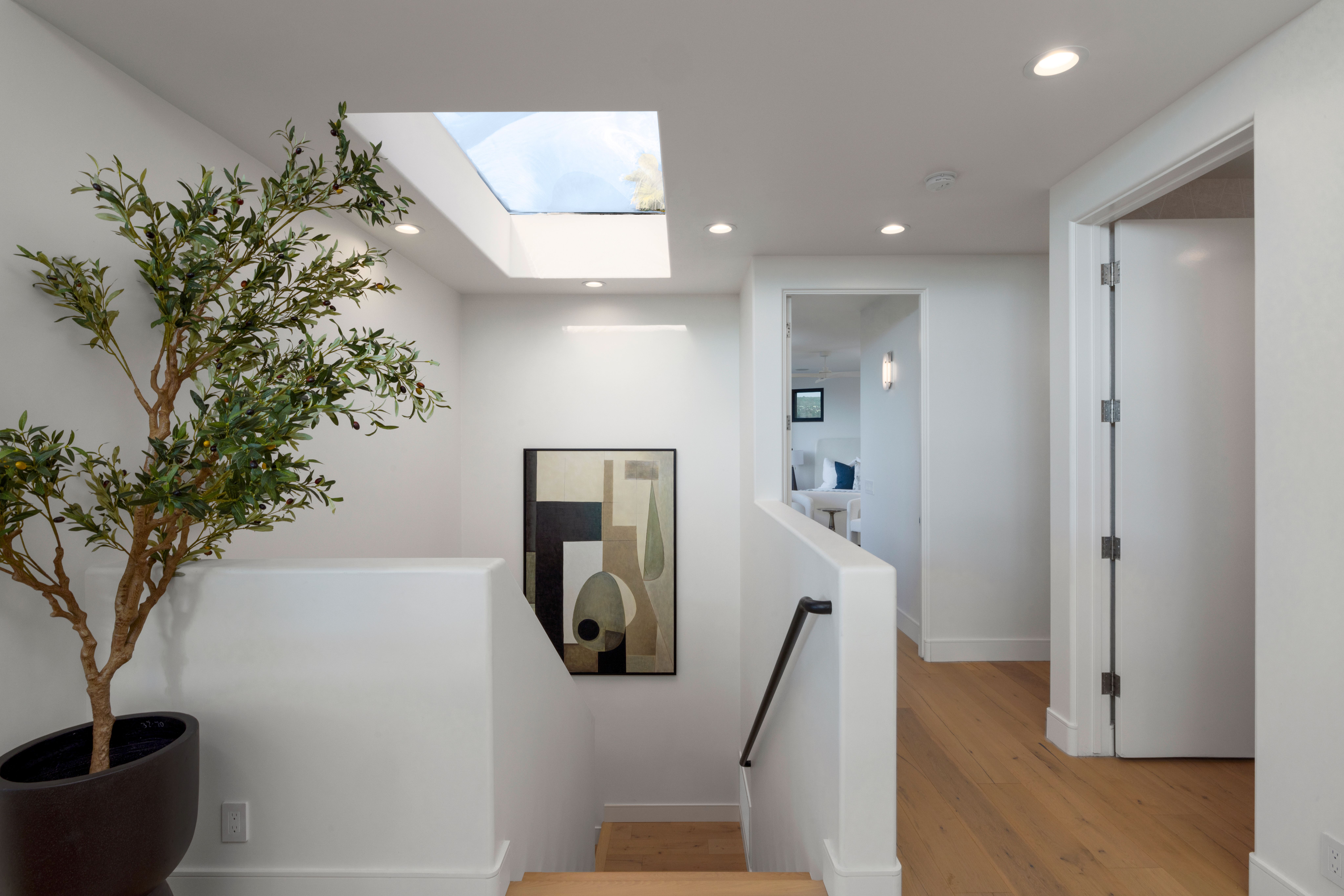 1425 Skyline Drive 