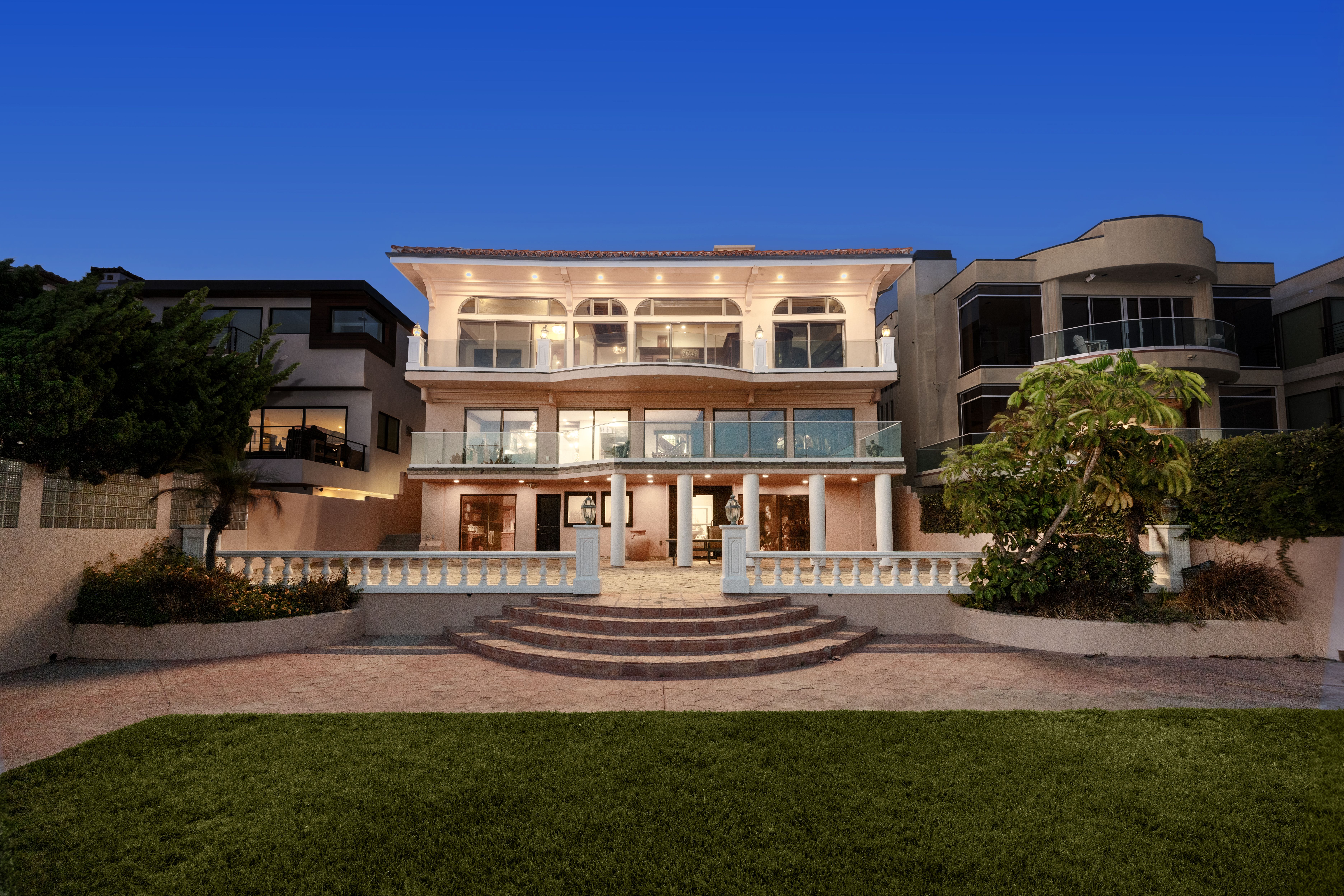 404 Ocean Avenue 