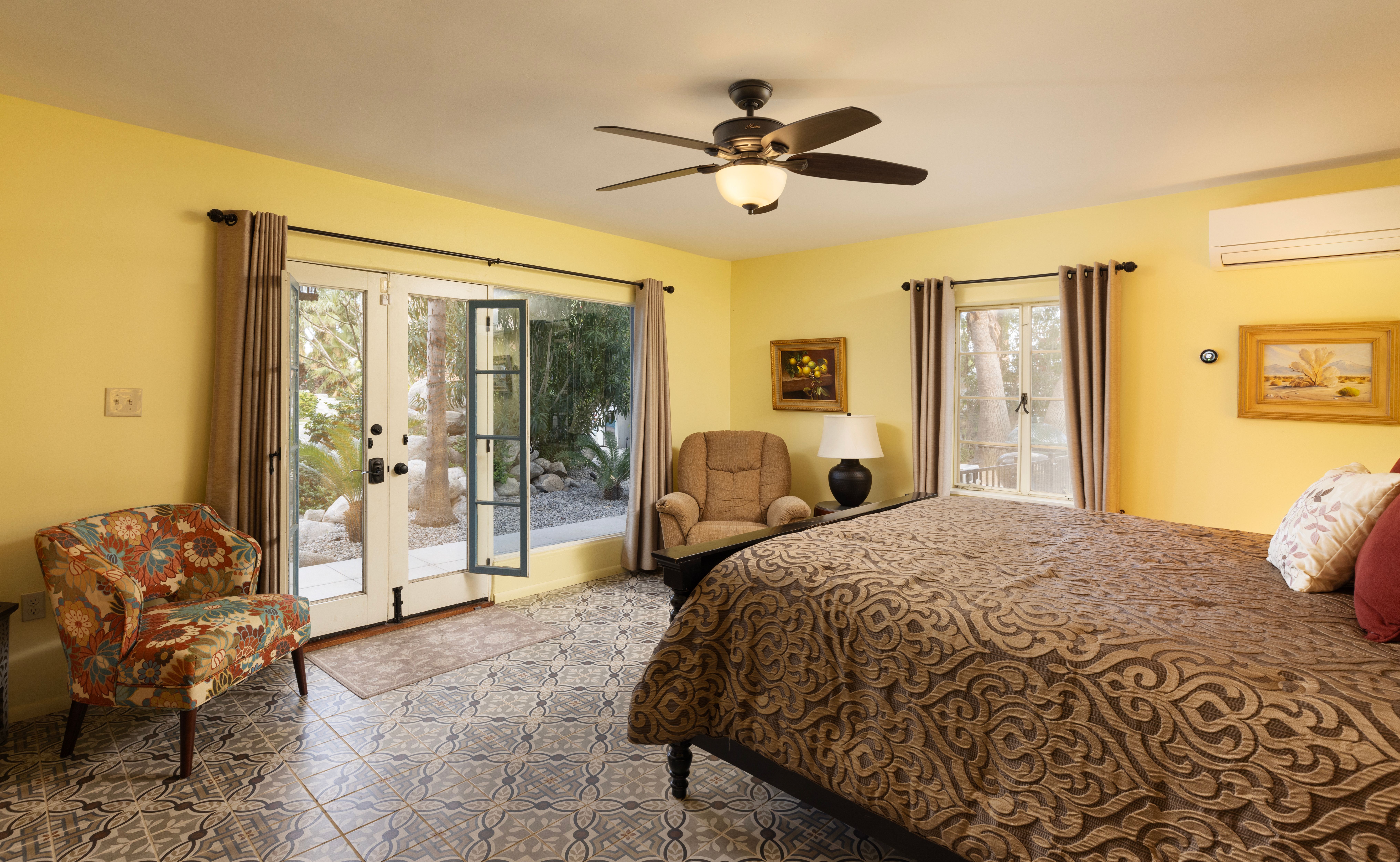 608 South Indian Trail 