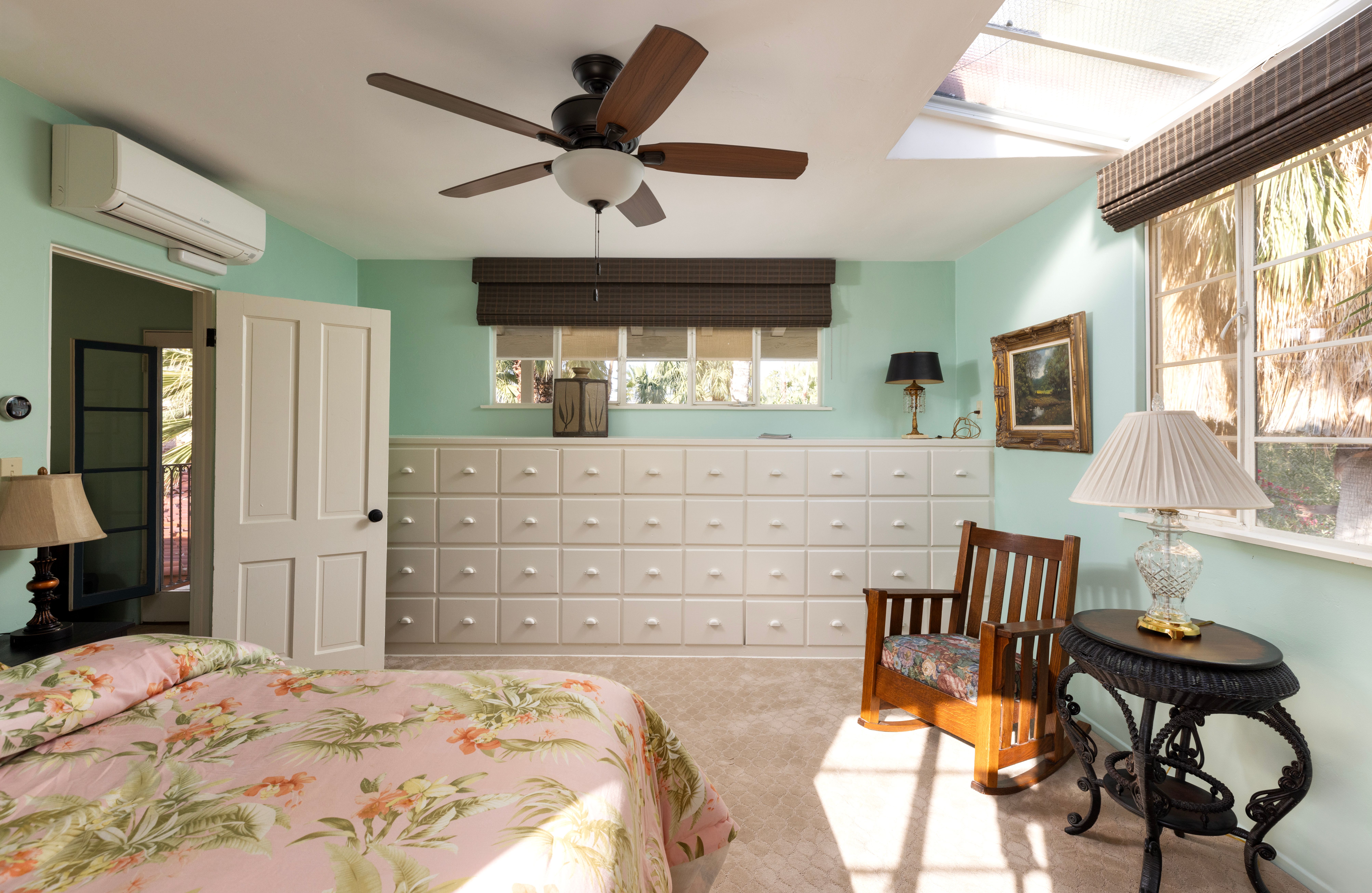 608 South Indian Trail 