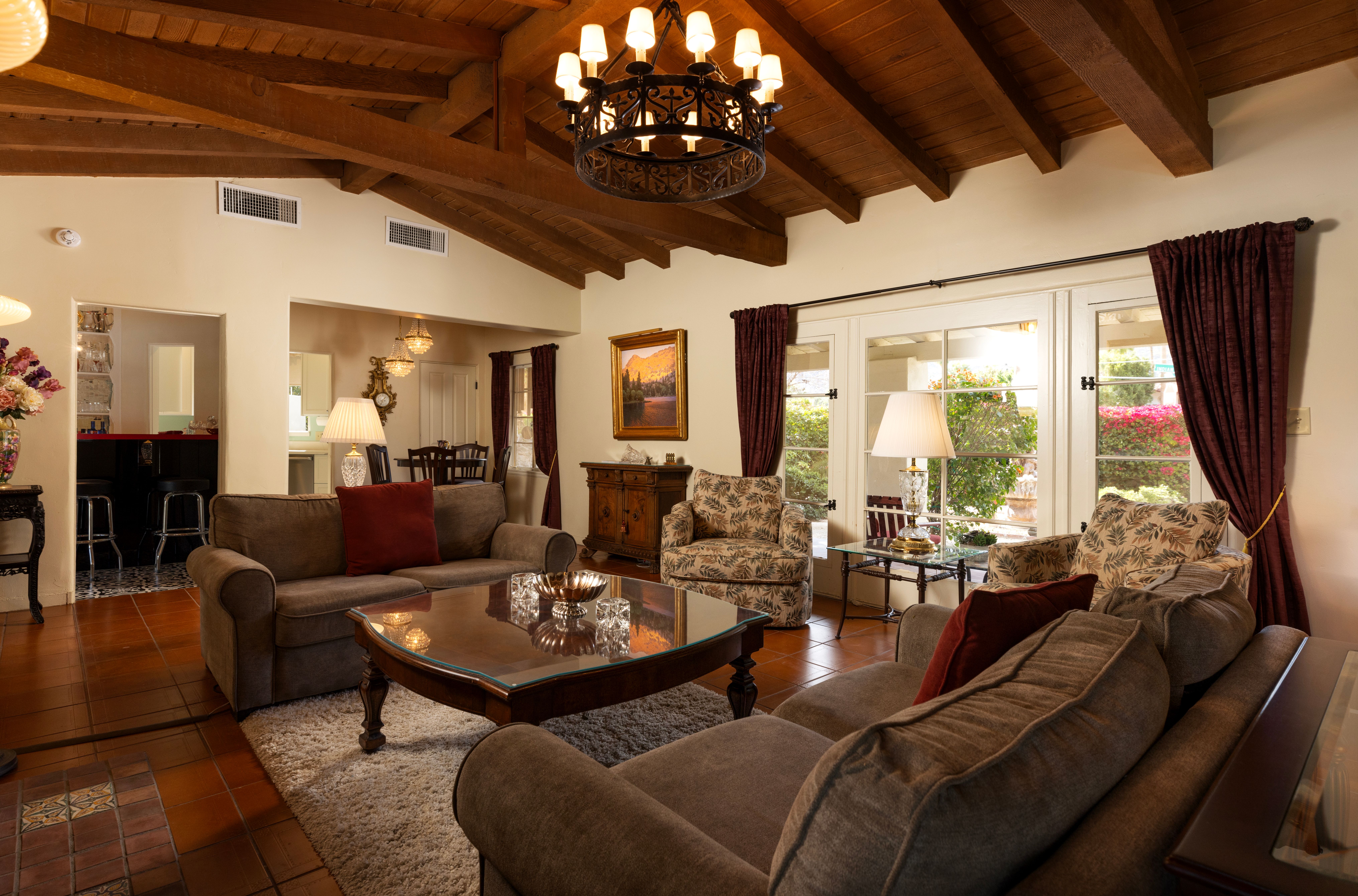 608 South Indian Trail 