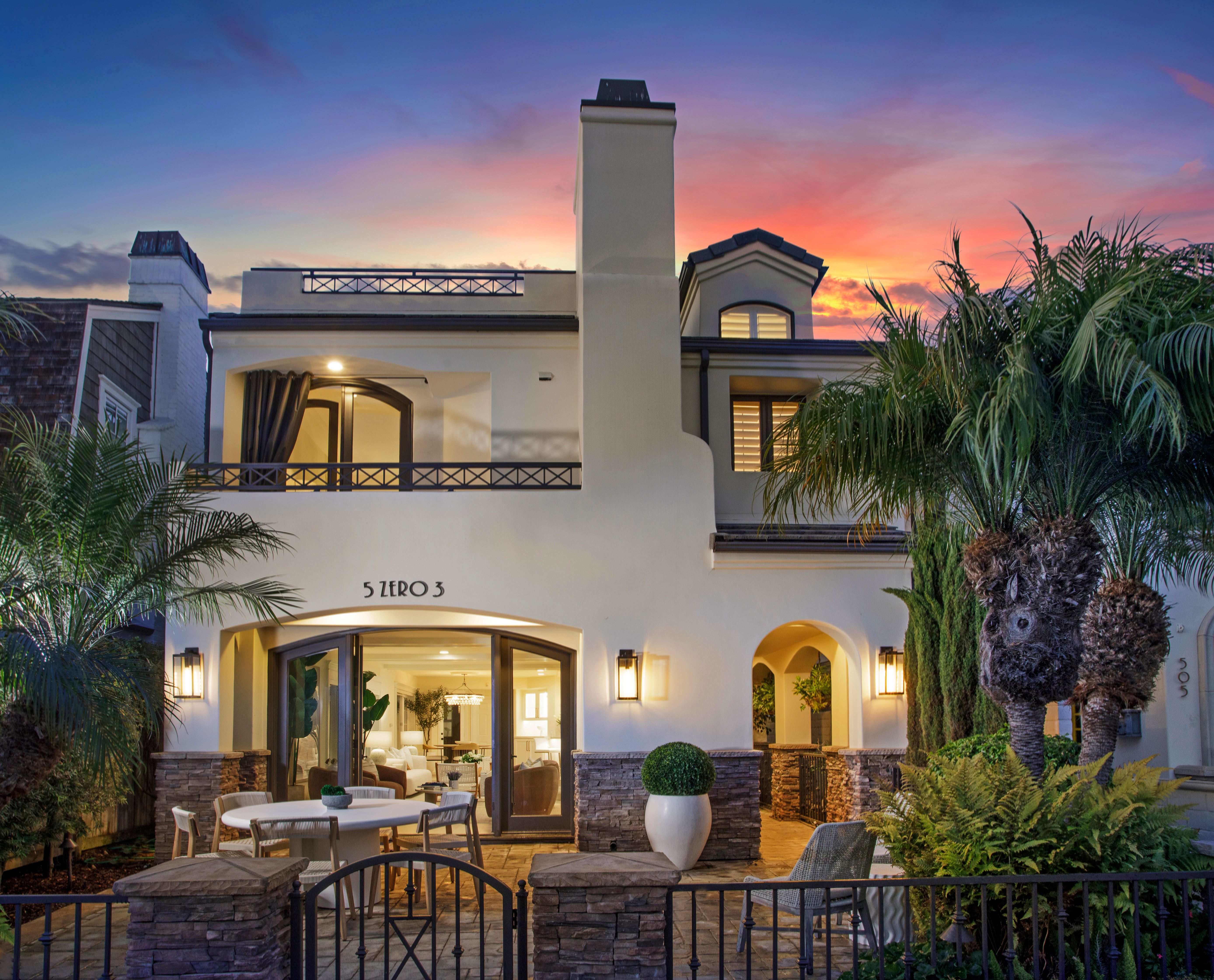 503 Carnation Avenue #1