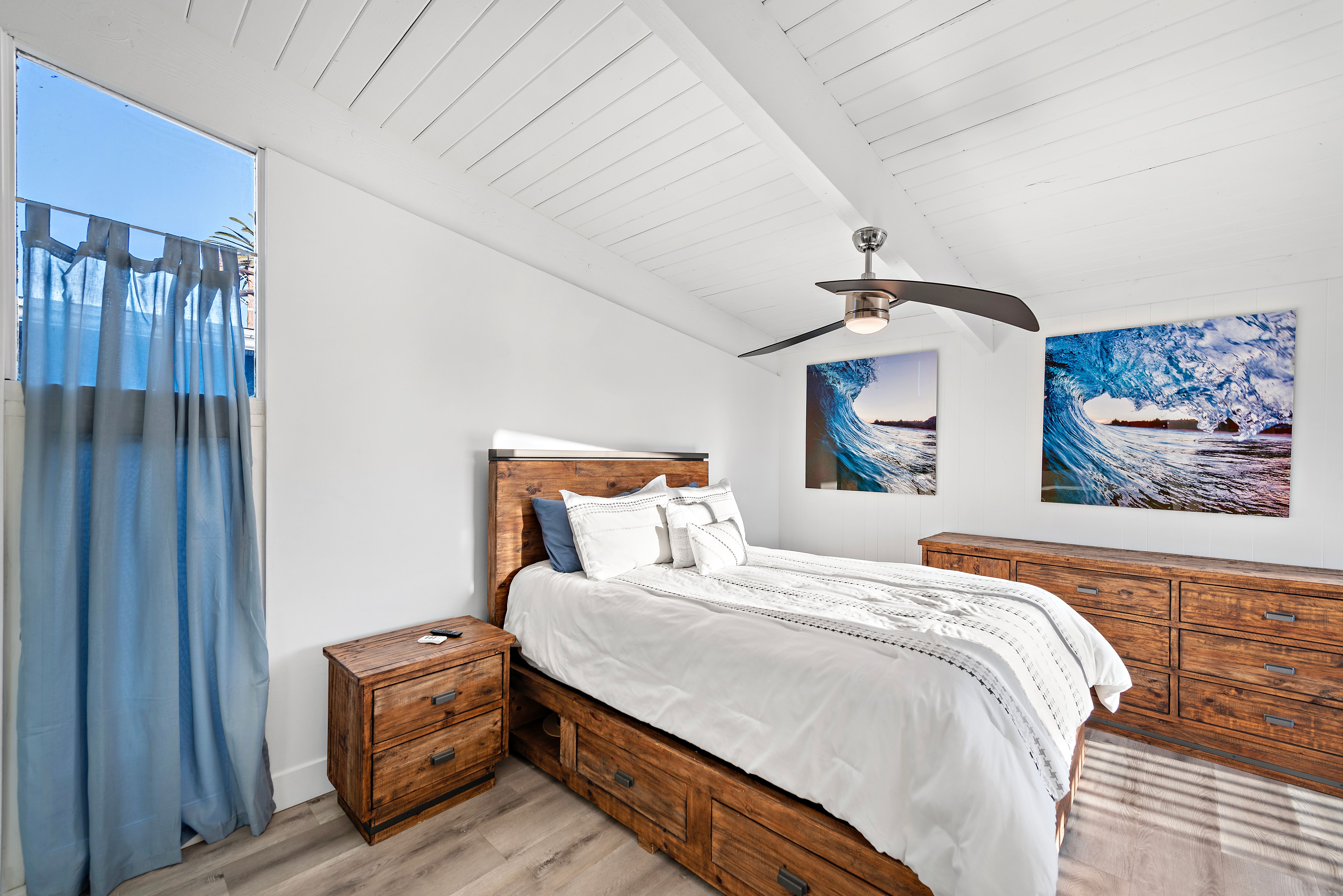 205 West Mariposa 